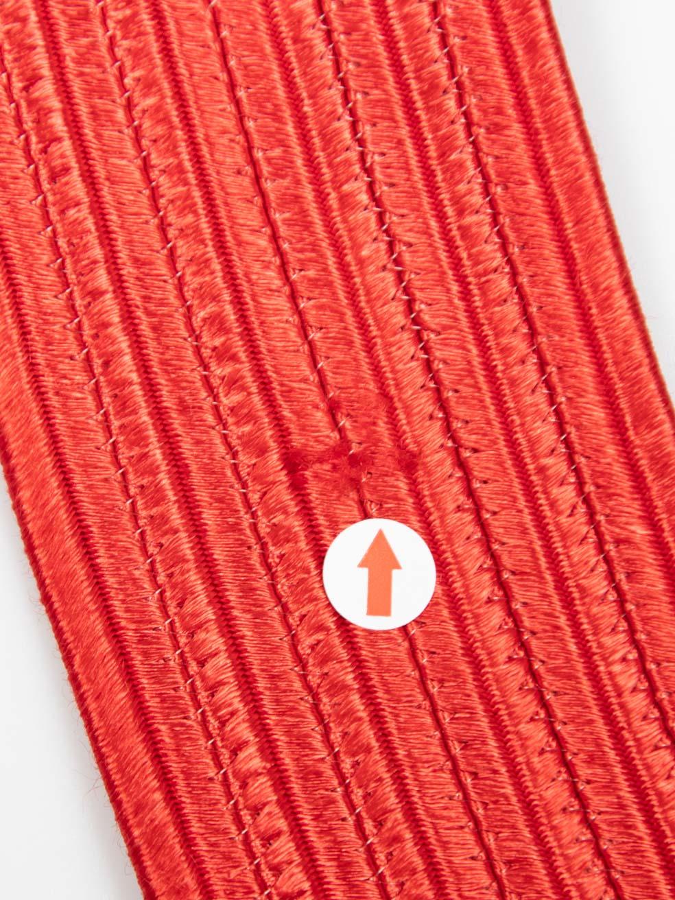 Cintura con fibbia Saint Laurent Red Passementerie in vendita 4