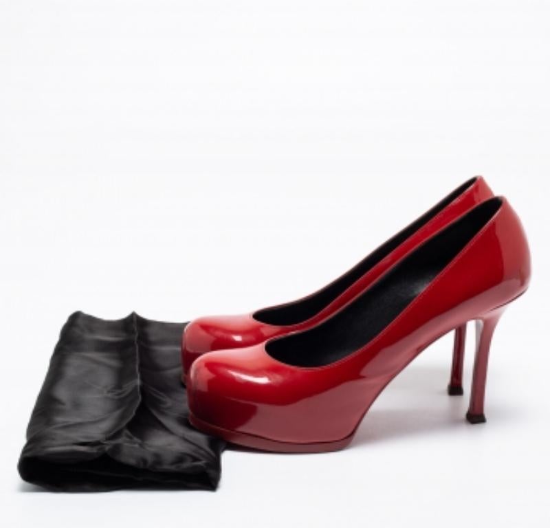 Saint Laurent Bombas de plataforma Tribtoo de charol rojo talla 37.5 en venta 4