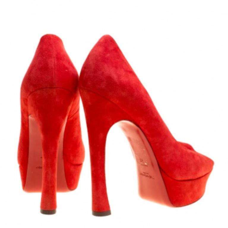 Saint Laurent Palais escarpins à bout ouvert en daim rouge taille 40 en vente 1