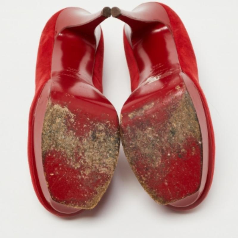 Women's Saint Laurent Red Suede Platform Pumps Size 40.5 For Sale