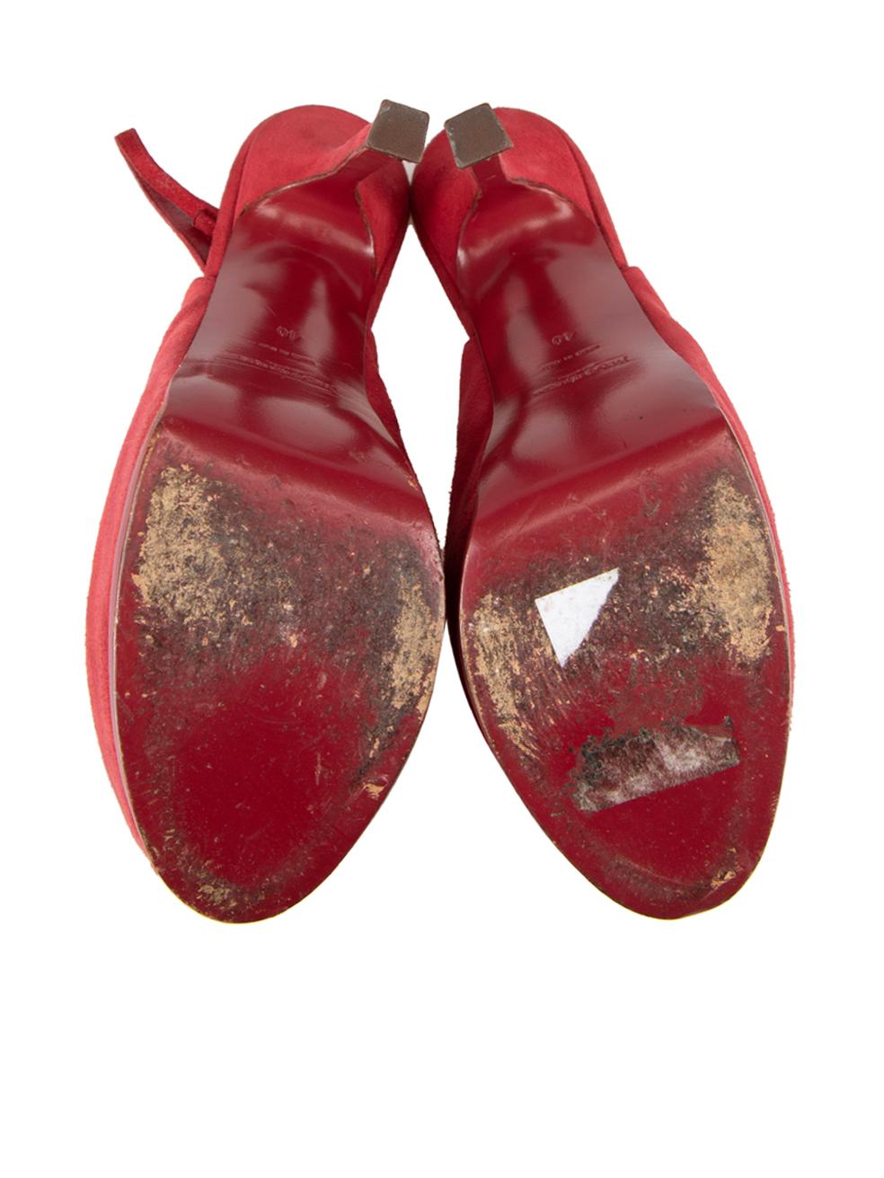 Women's Saint Laurent Red Suede Platform Slingback Heels Size IT 40 For Sale