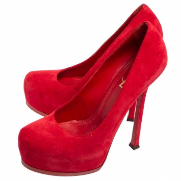 Saint Laurent Tribtoo escarpins à plateforme en daim rouge taille 37,5 en vente 2