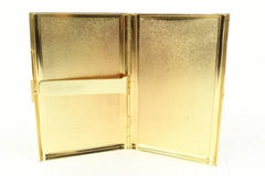 Boîte à cigarettes avec monogramme YSL rouge x noir et or Saint Laurent  21ysl42