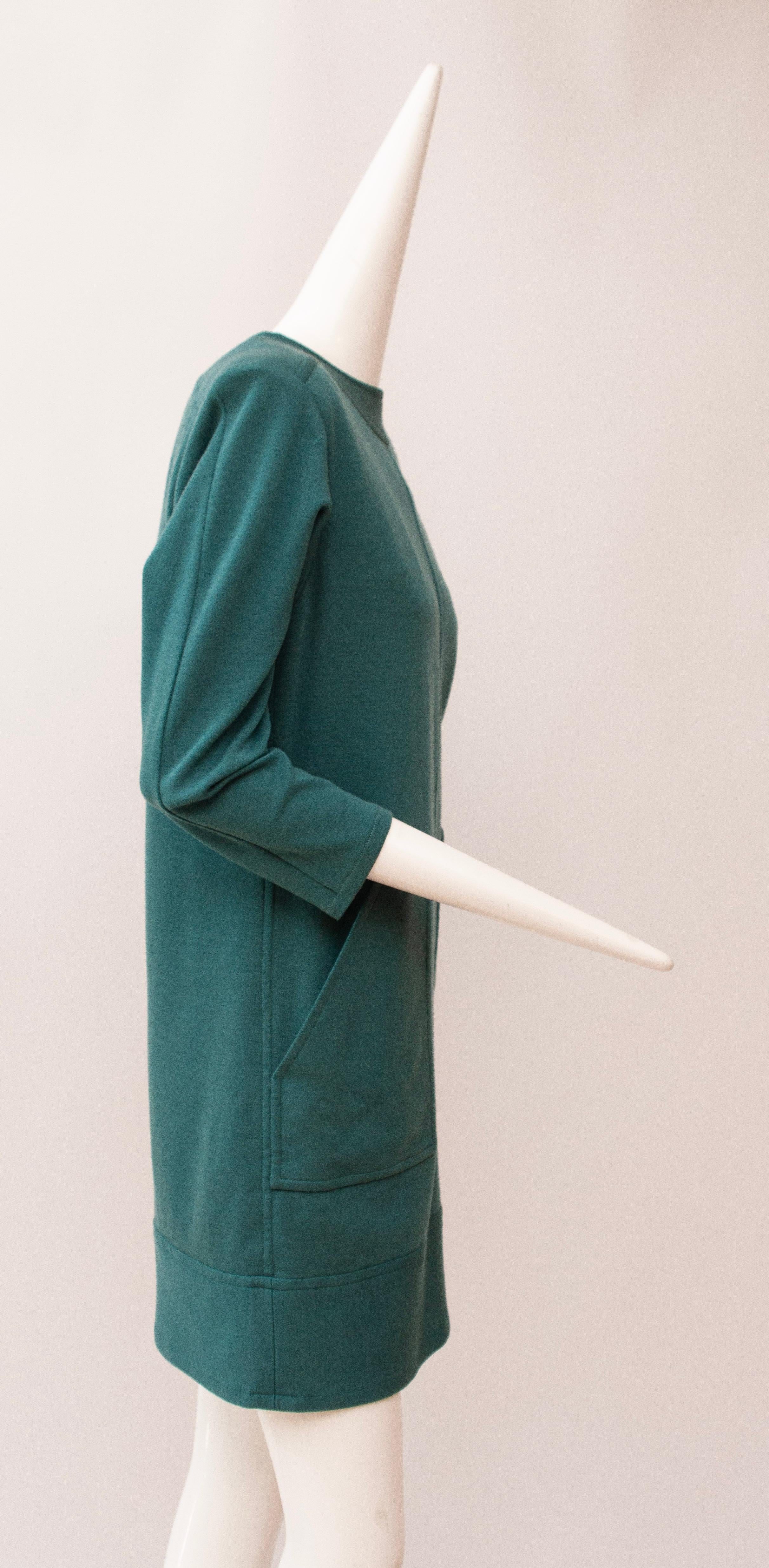 Saint Laurent rive gauche, 100% Wool, Tiel, prêt-à-porter, Shift Dress, 1960s 3