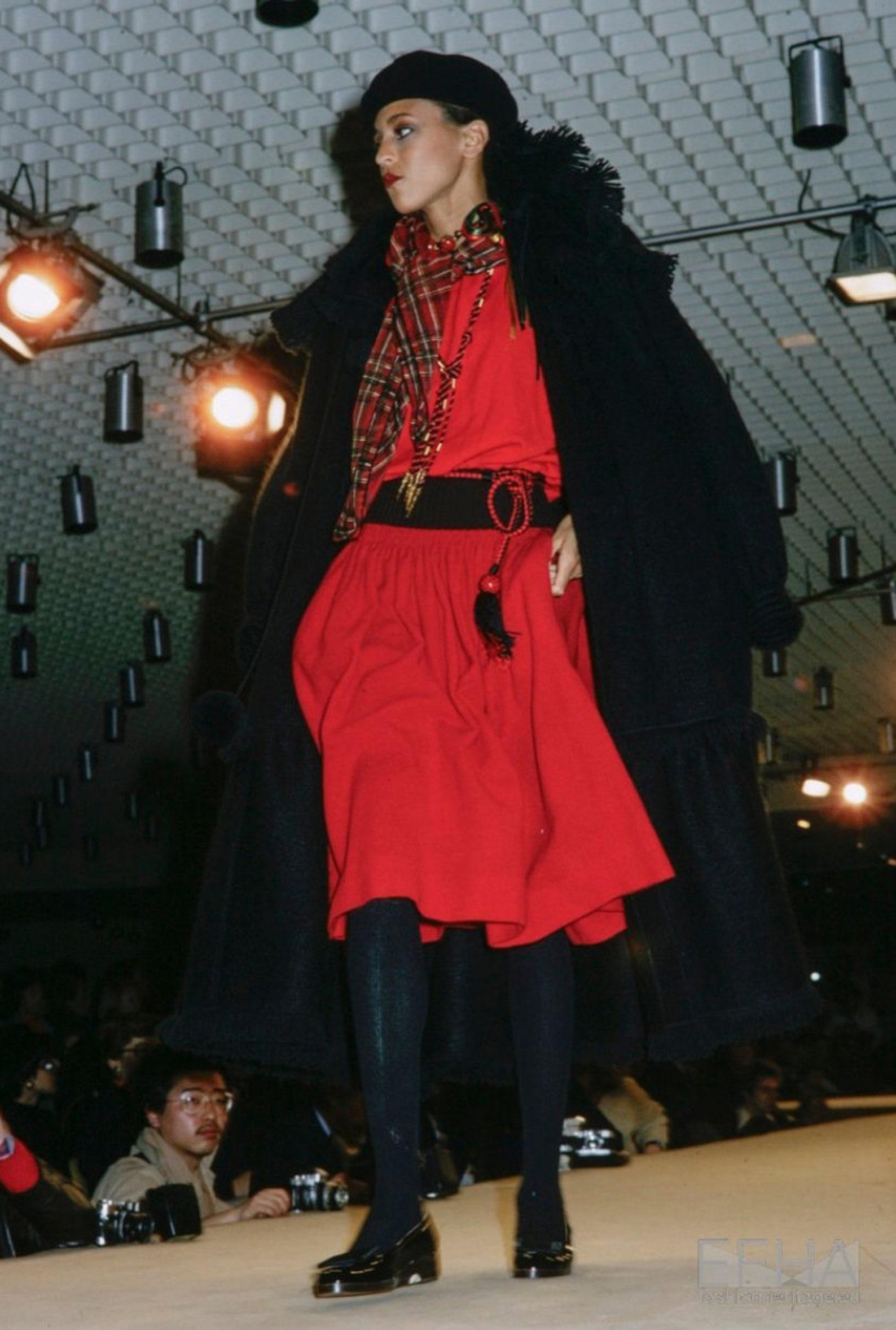 Red Saint Laurent Rive Gauche 1977 red silk off shoulders midi dress bishop sleeves  For Sale