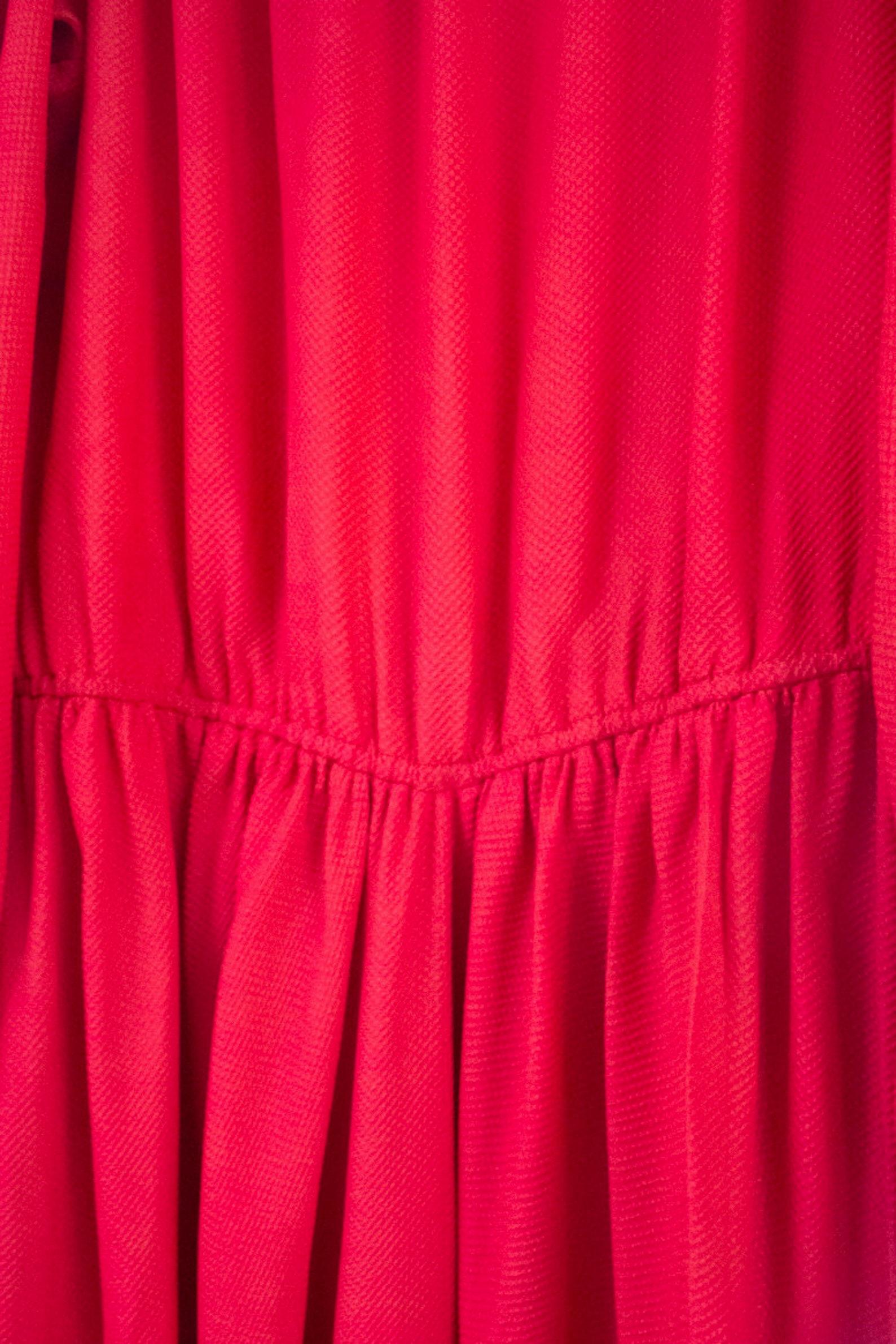 Saint Laurent Rive Gauche 1977 red silk off shoulders midi dress bishop sleeves  In Good Condition For Sale In Milano, IT