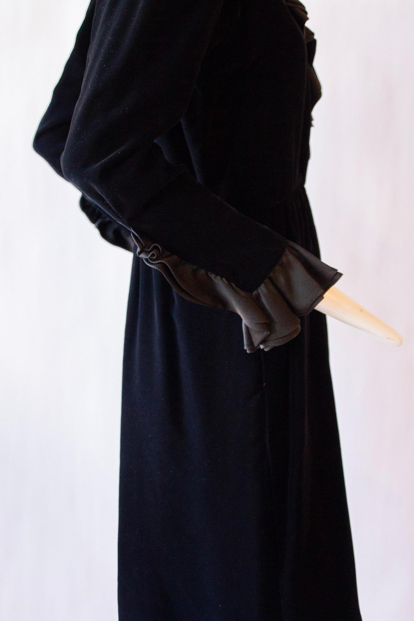 Saint Laurent Rive Gauche Black Velour V-Neck Dress  For Sale 4
