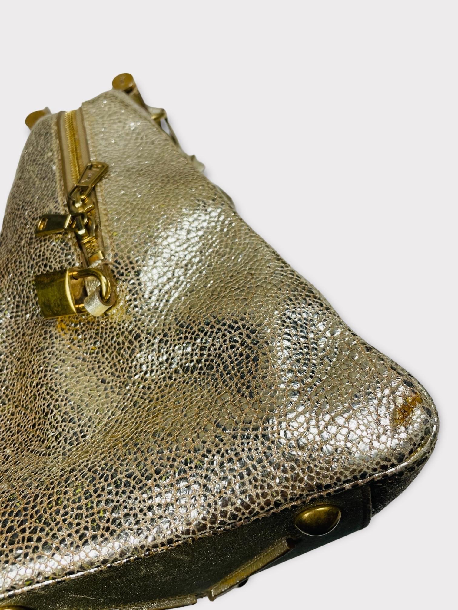 Saint Laurent Rive Gauche Metallic Gold Leather Medium Majorelle Tote Bag For Sale 5