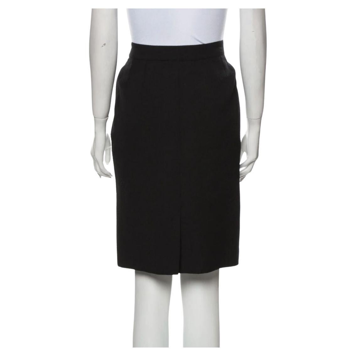 Saint Laurent Rive Gauche Black Vintage Pencil Skirt Sz 40 (US6)
Pristine Condition
