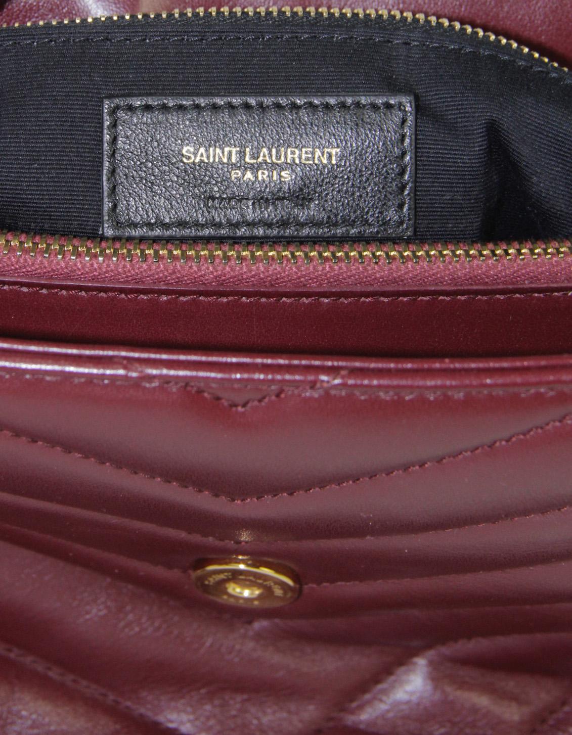 Saint Laurent Rouge Legion Calfskin Y Small Loulou Chain Shoulder Bag For Sale 5