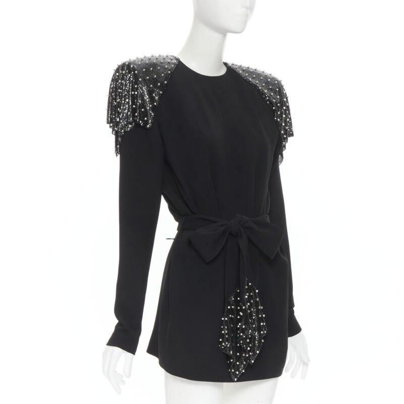 SAINT LAURENT Vestido con cinturón y hombreras de cota de malla negro FR38 S Negro en venta