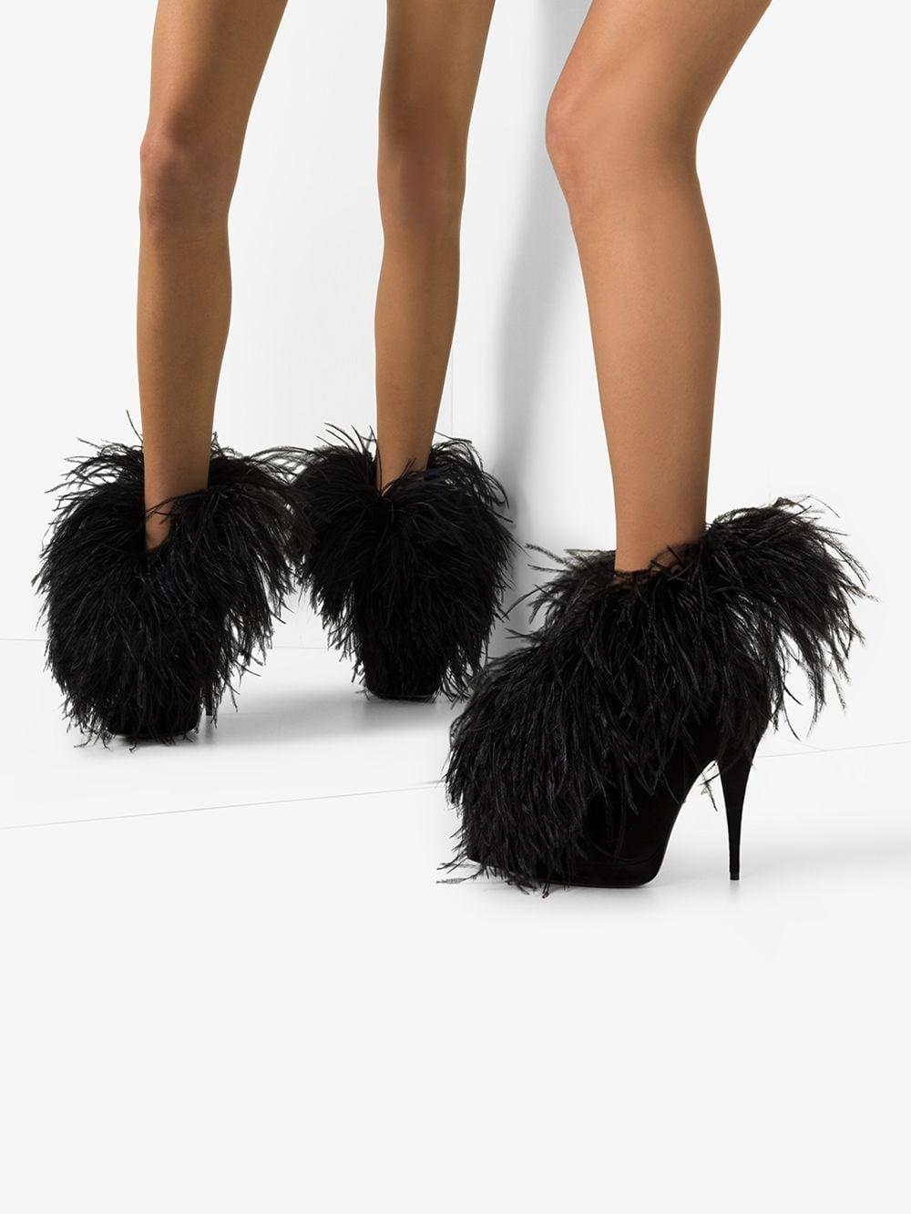 Women's Saint Laurent Runway Zizi 110 Black Suede High Stiletto Heel Ankle Boot Size 38 For Sale