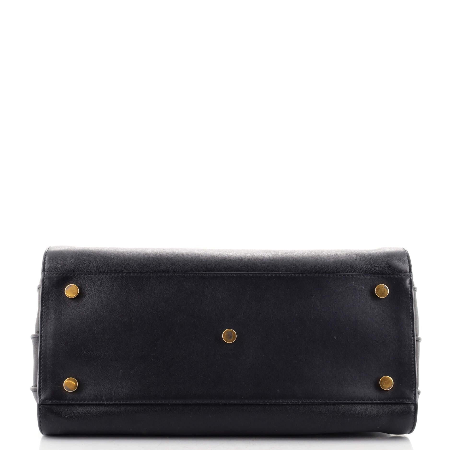 Saint Laurent Sac de Jour Tasche aus Leder Klein für Damen oder Herren