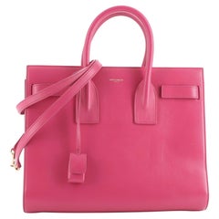 Saint Laurent Sac de Jour Tasche aus Leder Klein