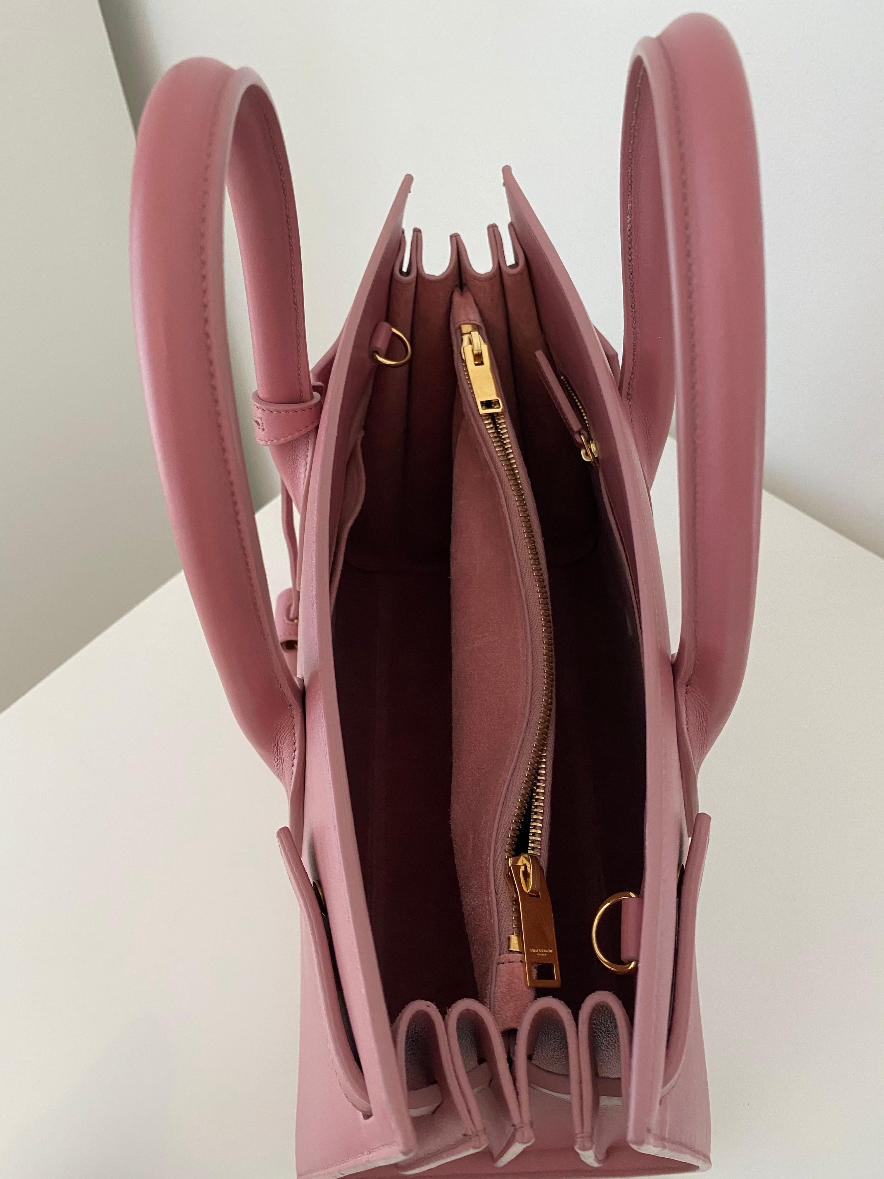 Saint Laurent Sac De Jour Handbag  In New Condition In New York, NY