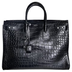 Saint Laurent Sac De Jour Large Sac à main en cuir noir gaufré de crocodile