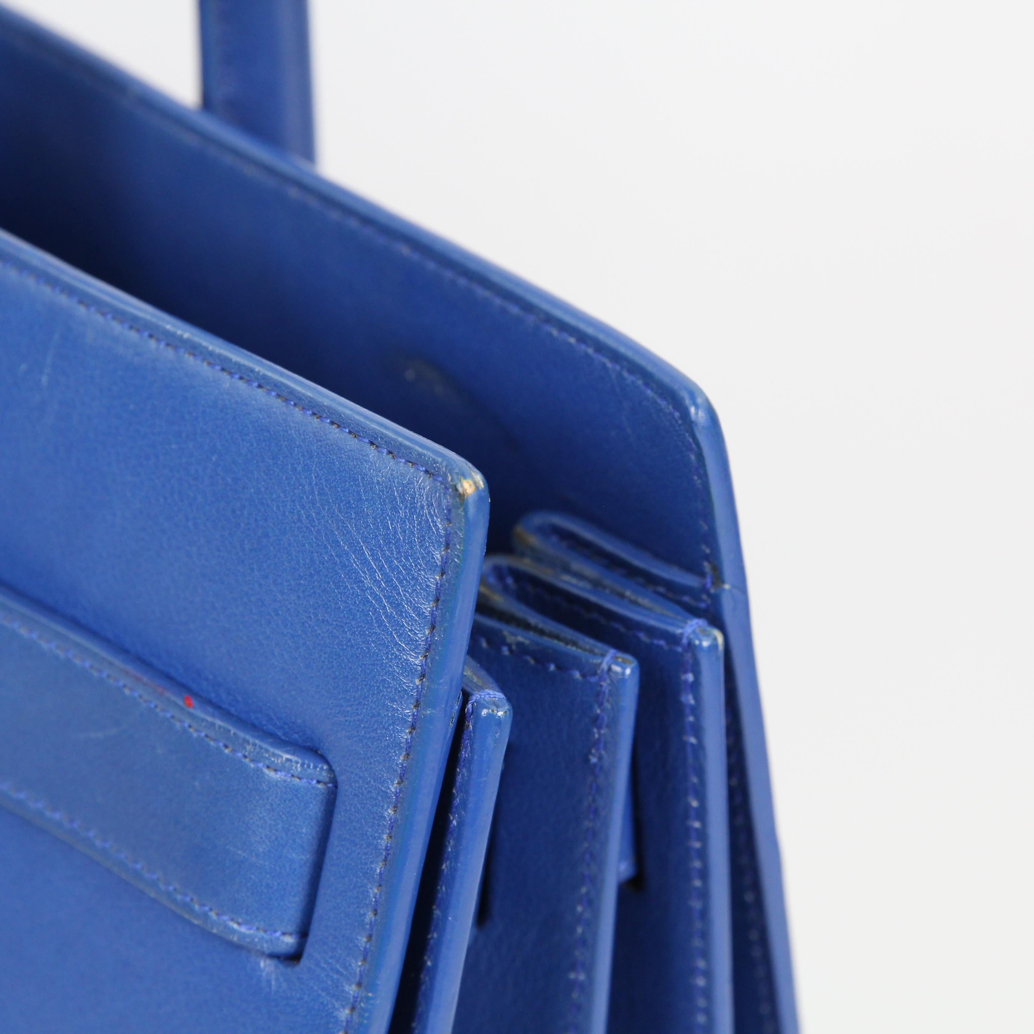Saint Laurent Sac de Jour leather handbag For Sale 11