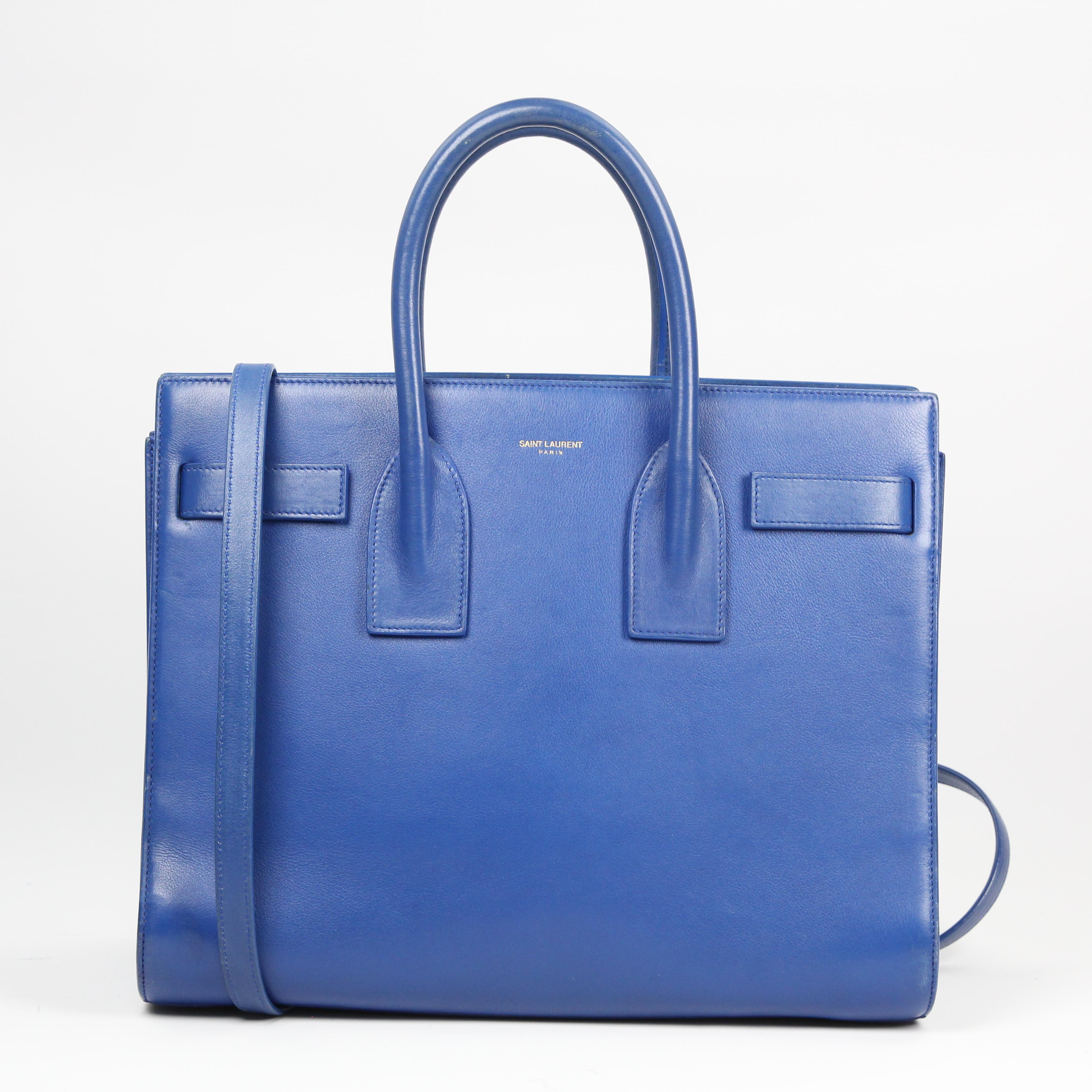 Saint Laurent Sac de Jour leather handbag For Sale 3