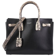 Saint Laurent Sac de Jour NM Sac en cuir et python embossé Baby