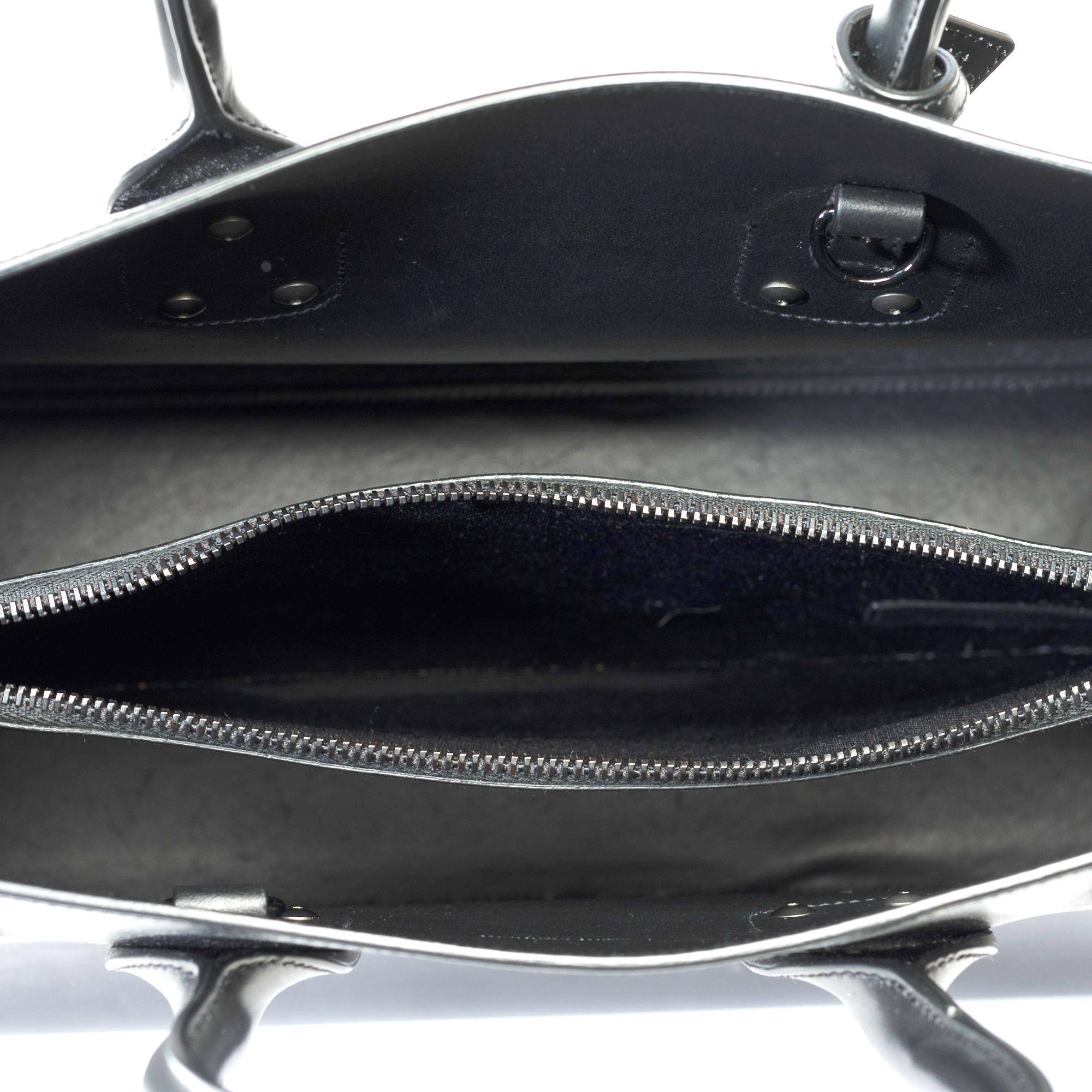 Saint Laurent Sac de Jour Small size handbag strap in black Box calf leather For Sale 6