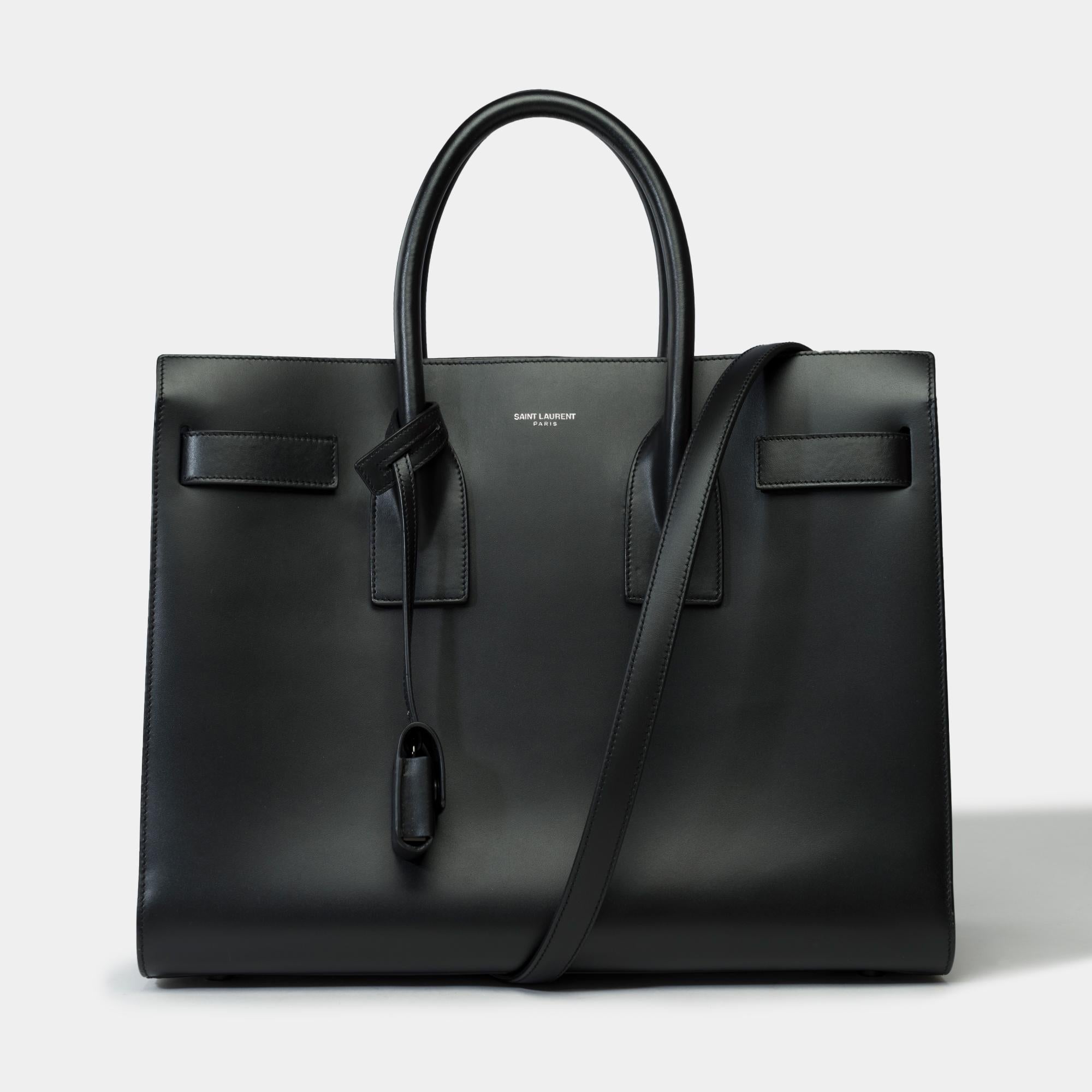 Saint Laurent Sac de Jour Small size handbag strap in black Box calf leather In Excellent Condition For Sale In Paris, IDF