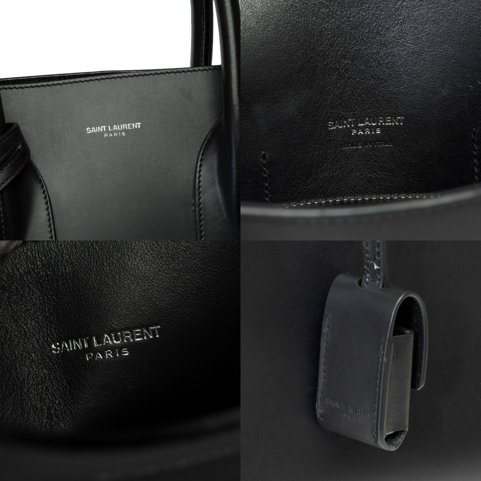 Saint Laurent Sac de Jour Kleine Handtasche in schwarzer Box aus Kalbsleder in Schwarz im Angebot 4