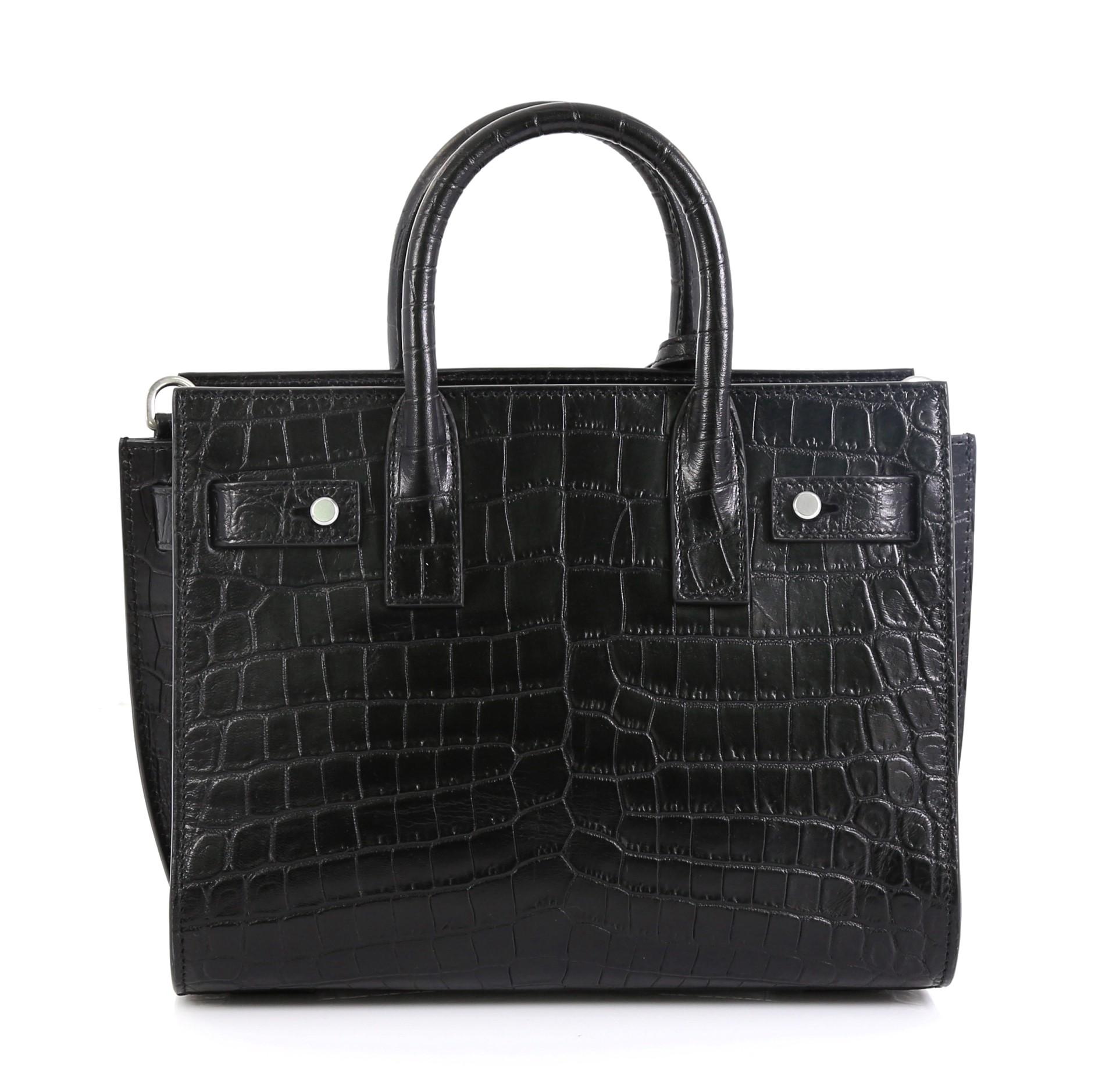 sac de jour supple nano in grained leather