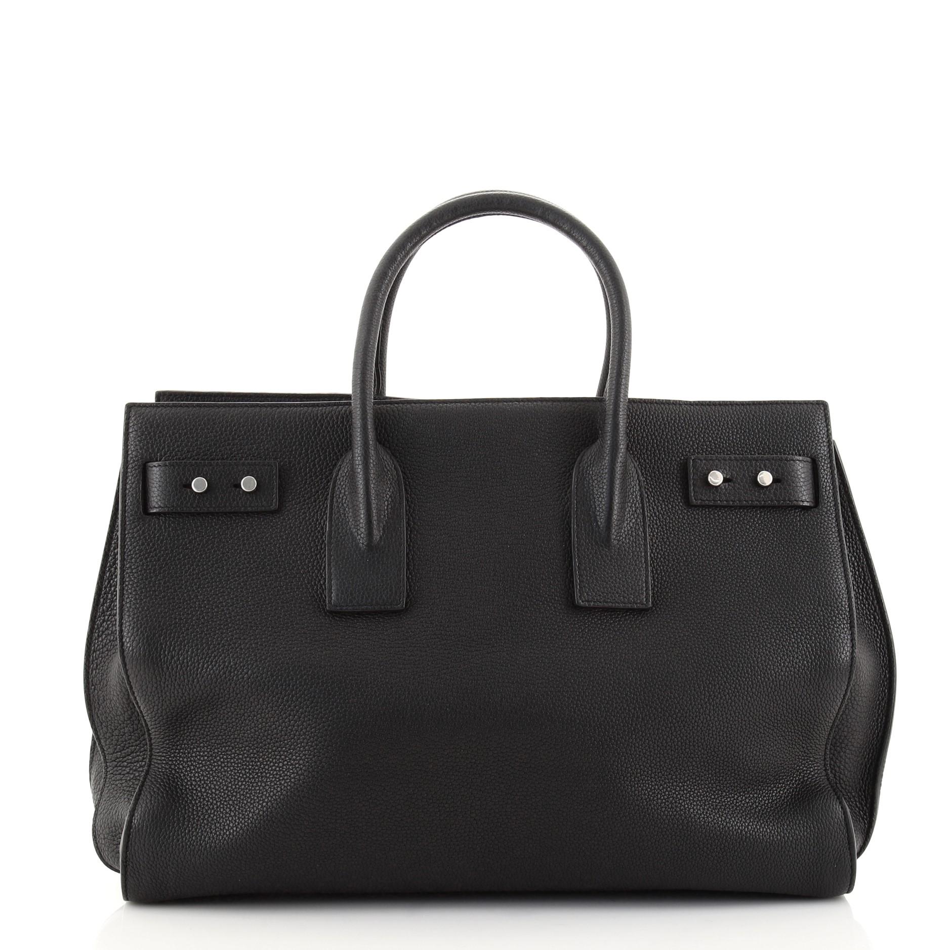 Saint Laurent Sac de Jour Souple Bag Leather Medium In Fair Condition In NY, NY