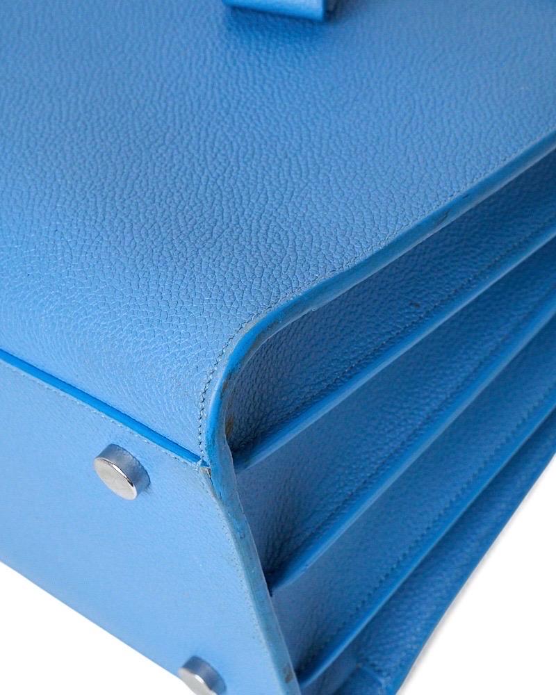 Saint Laurent Sac De Jours Small Granulata Azzurra en vente 7