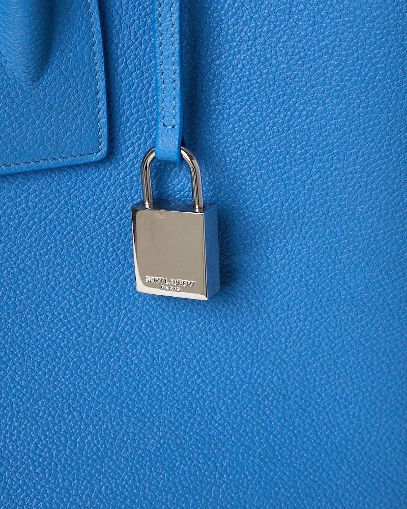Saint Laurent Sac De Jours Small Granulata Azzurra en vente 14