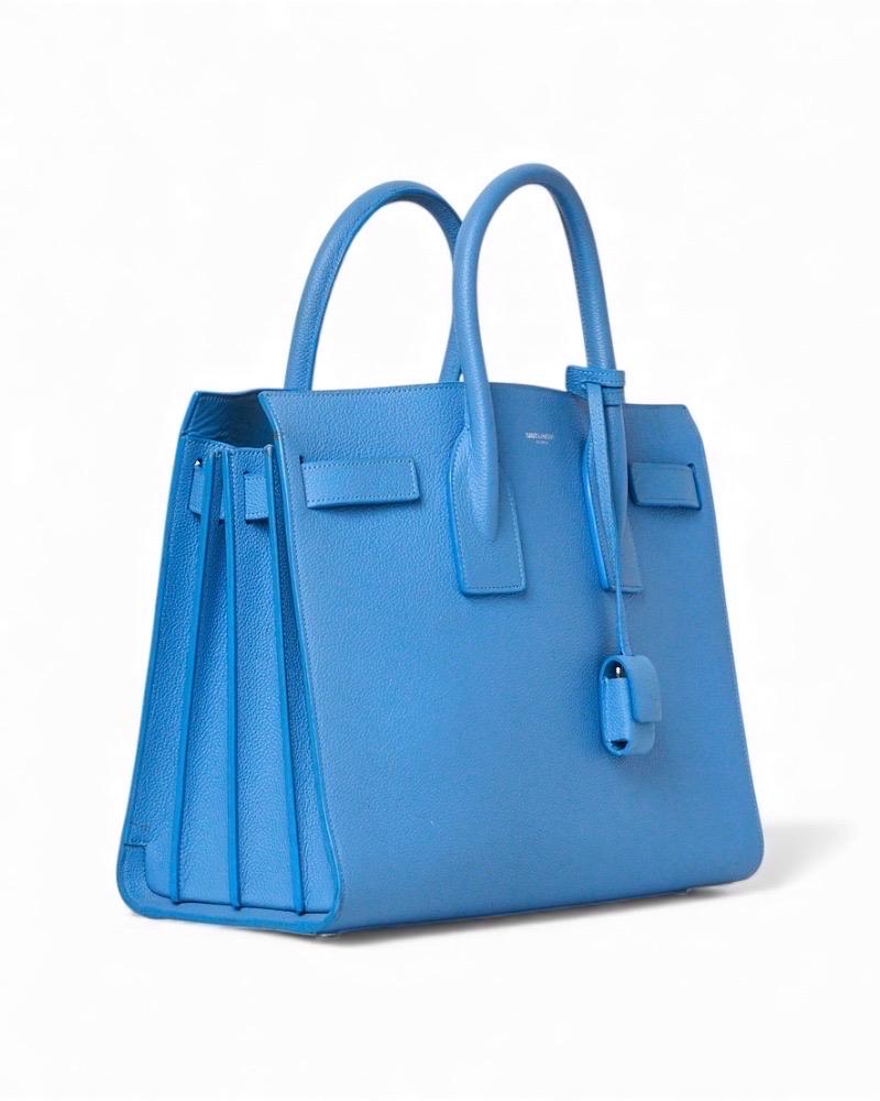 Bleu Saint Laurent Sac De Jours Small Granulata Azzurra en vente