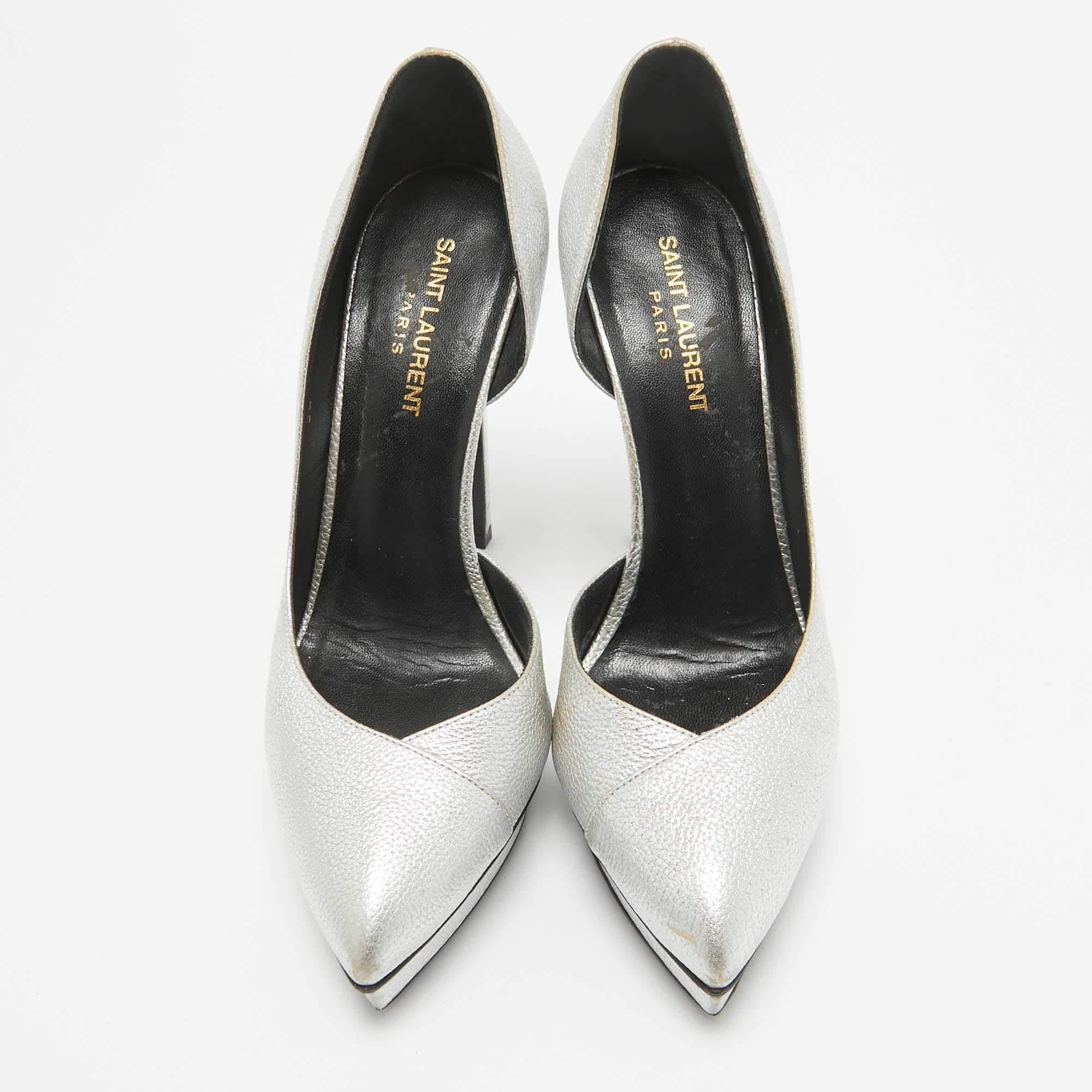 Argent Saint Laurent escarpins Janis D'orsay en cuir argenté taille 39 en vente
