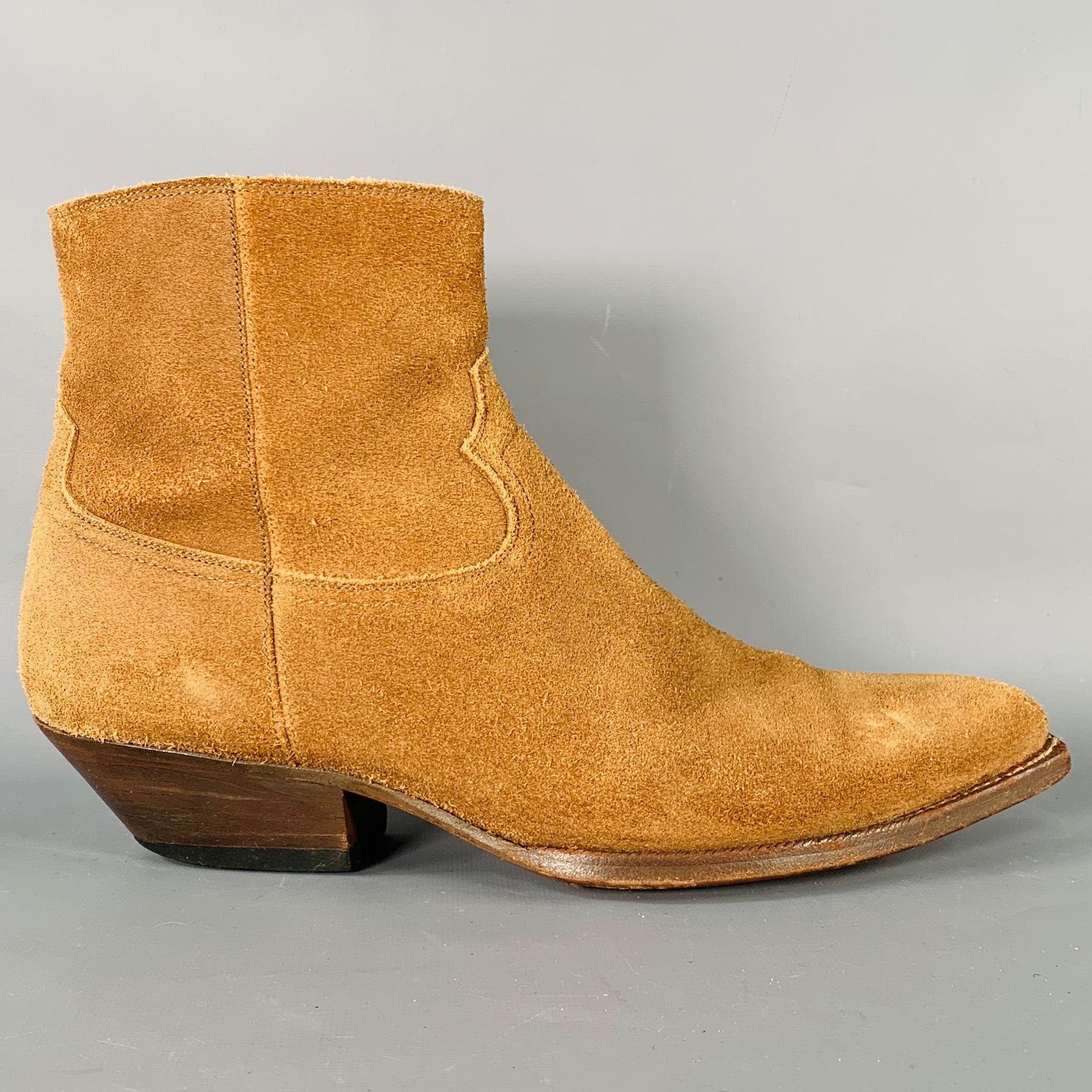 SAINT LAURENT cowboy boots
in a camel-colored suede featuring a pointed toe, ankle style, and side zipper closure. Made in Spainches Very Good Pre-Owned Condition. Moderate scuffs. 

Marked:   SD 376119 43 

Measurements: 
  Length: 12 inches Width: