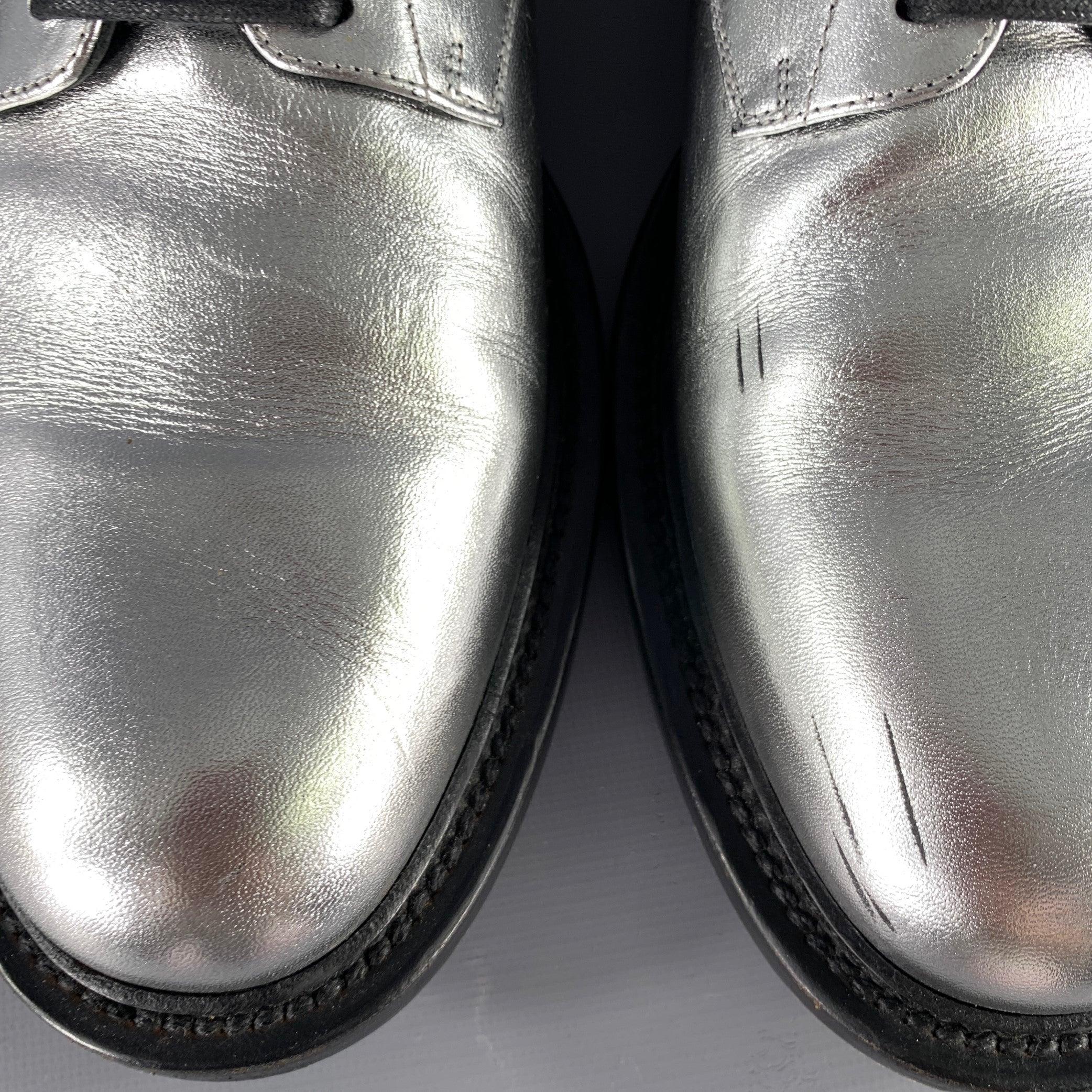 SAINT LAURENT Size 10 Silver Metallic Leather Derby Lace-Up Shoes For Sale 7