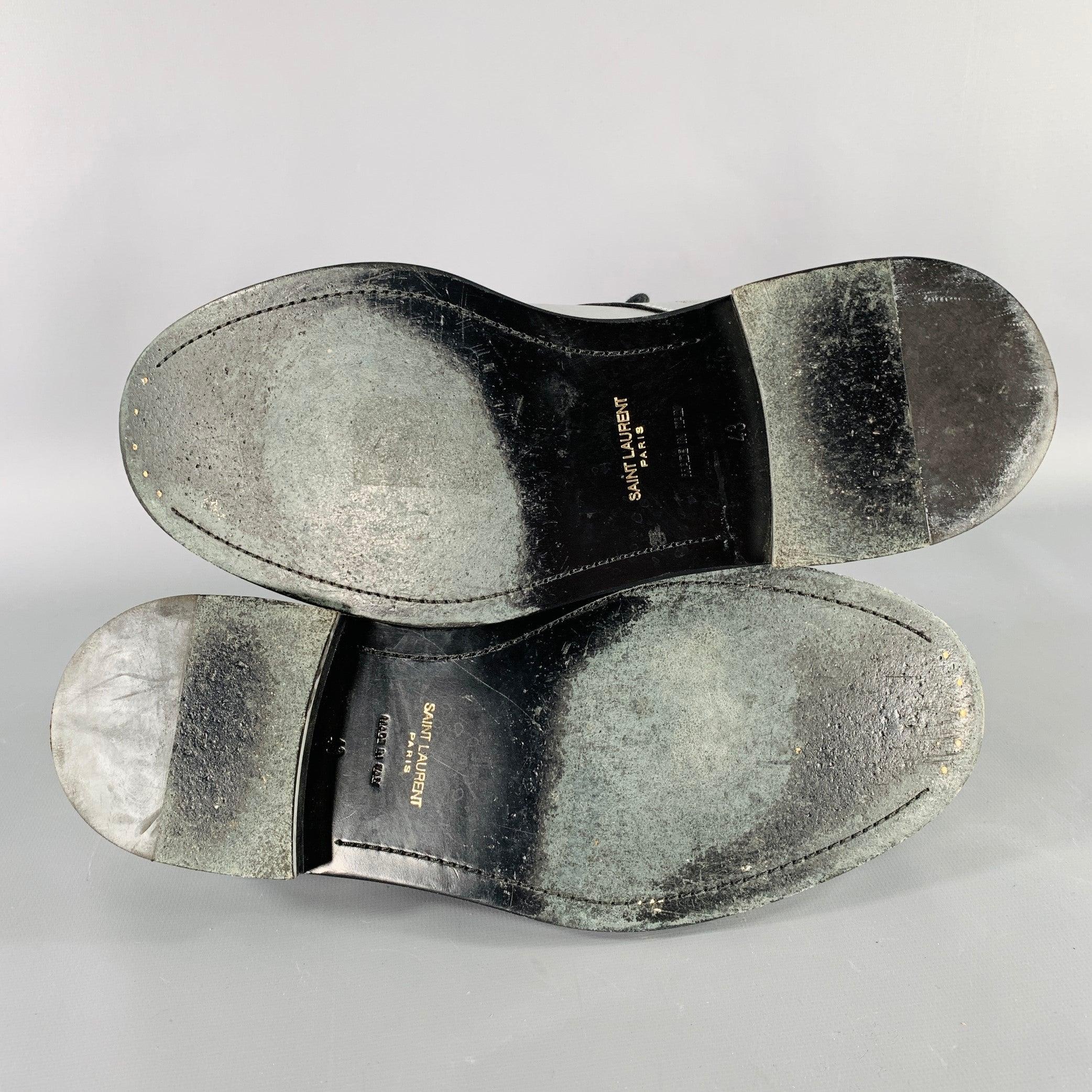 SAINT LAURENT Size 10 Silver Metallic Leather Derby Lace-Up Shoes For Sale 2
