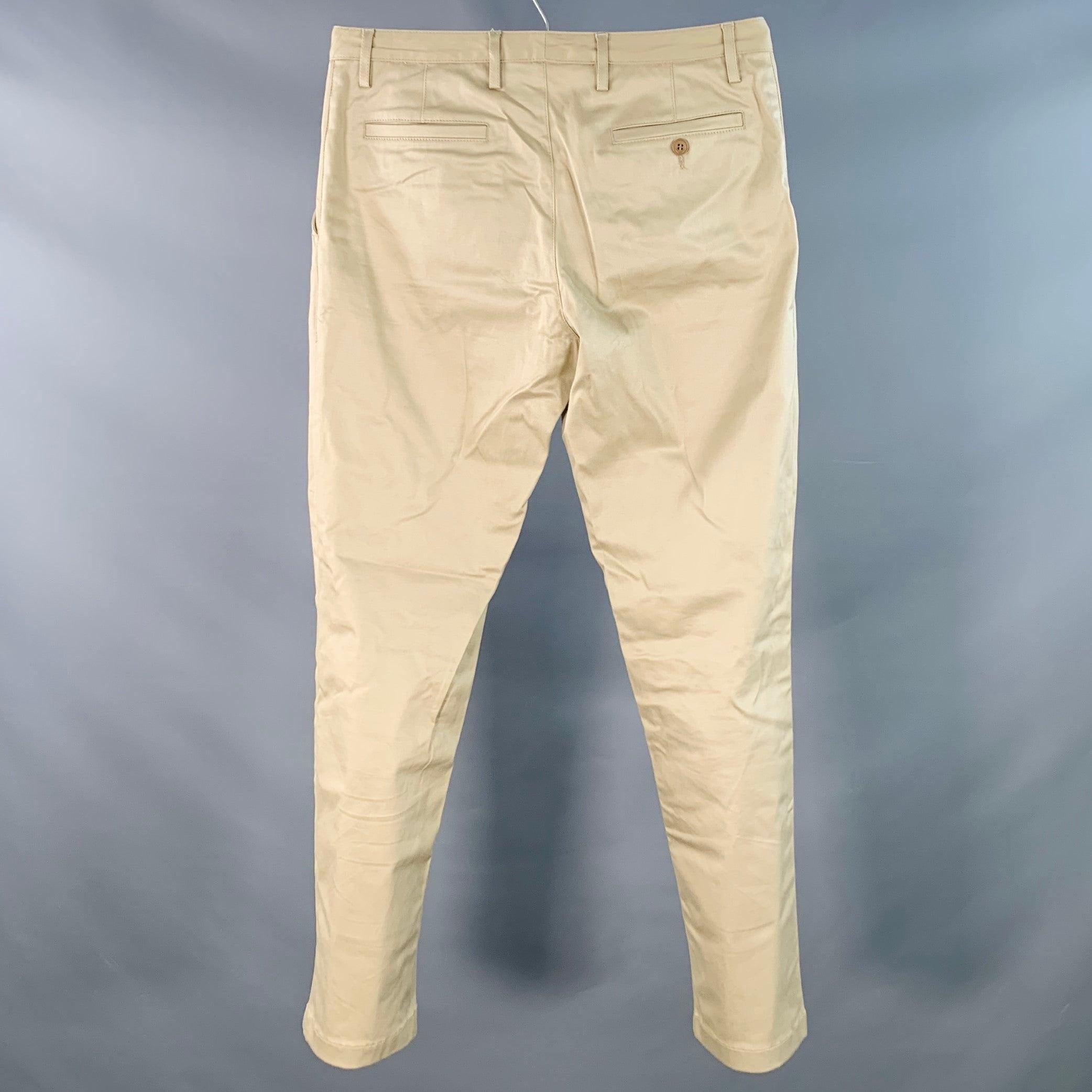SAINT LAURENT Taille 30 Beige Pantalon droit plissé en coton mélangé à braguette boutonnée décontractée Bon état - En vente à San Francisco, CA