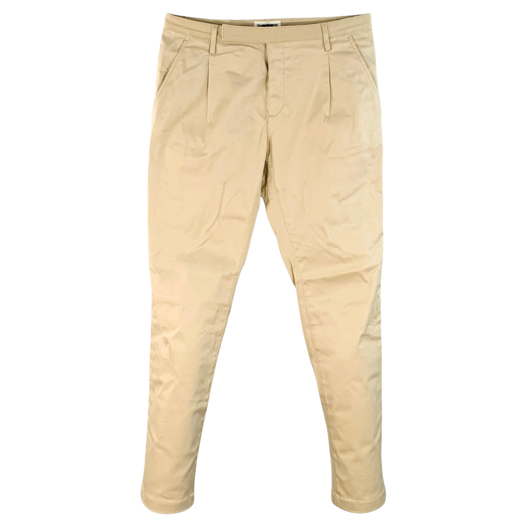 SAINT LAURENT Taille 30 Beige Pantalon droit plissé en coton mélangé à braguette boutonnée décontractée en vente