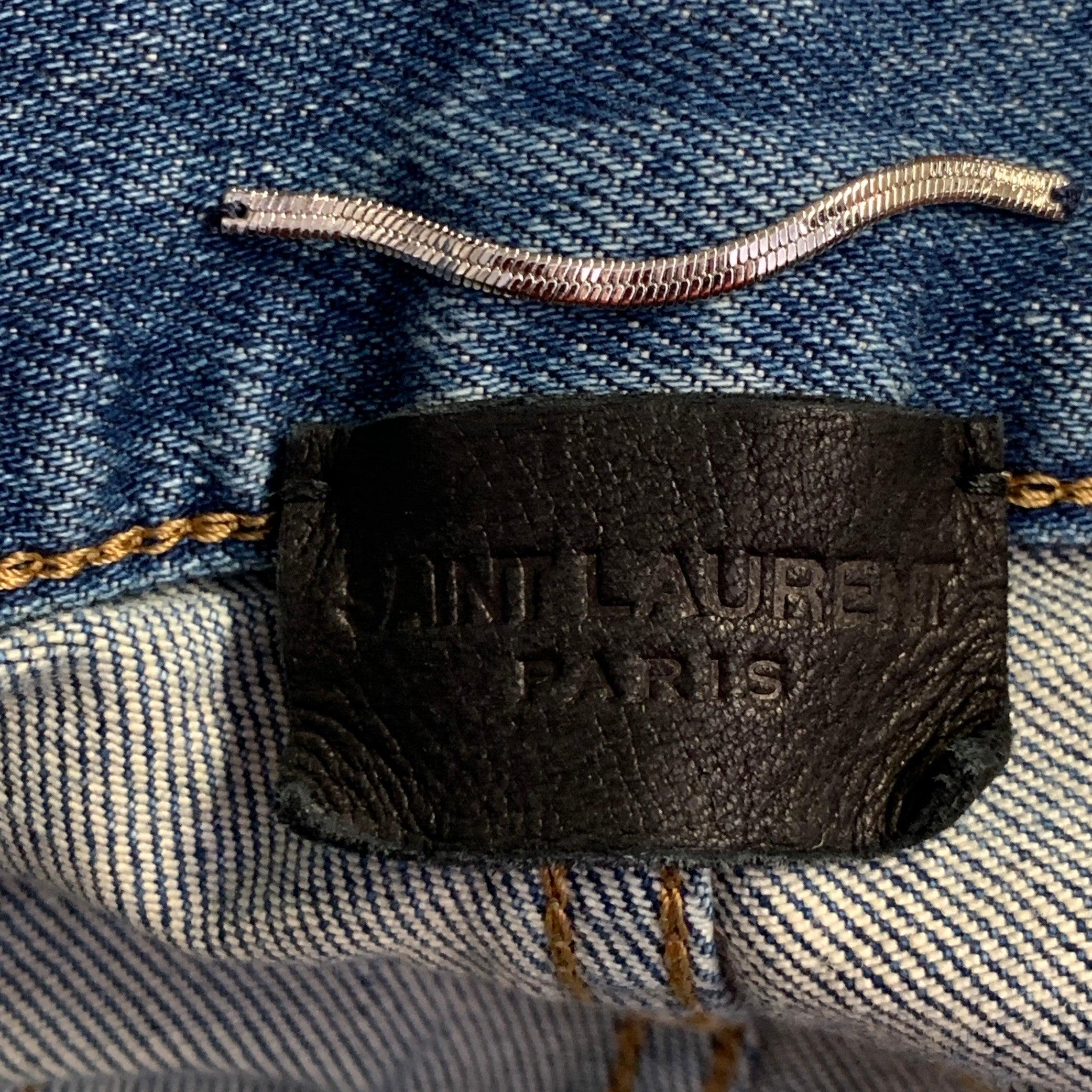 SAINT LAURENT Taille 30 Bleu Distressed Cotton Blend Twill Slim Tapered Jeans Pour hommes en vente