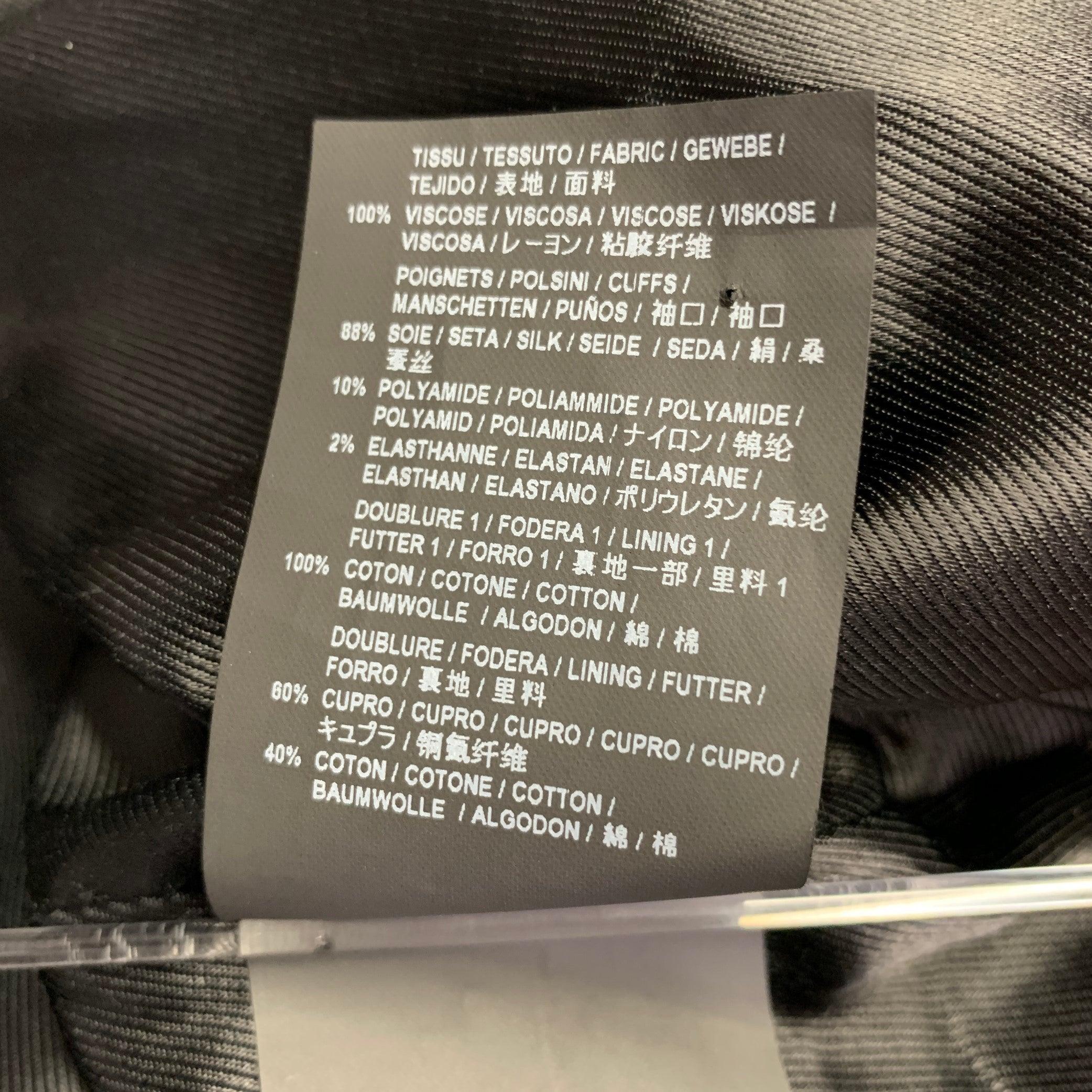 Veste d'été Saint-Laurent en viscose noire à fleurs multicolores, taille 40 en vente 2