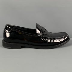 SAINT LAURENT Größe 7,5 Penny Loafers aus schwarzem Lackleder mit Monogramm