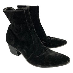 SAINT LAURENT Chelsea-Stiefel aus schwarzem Samt, Größe 8