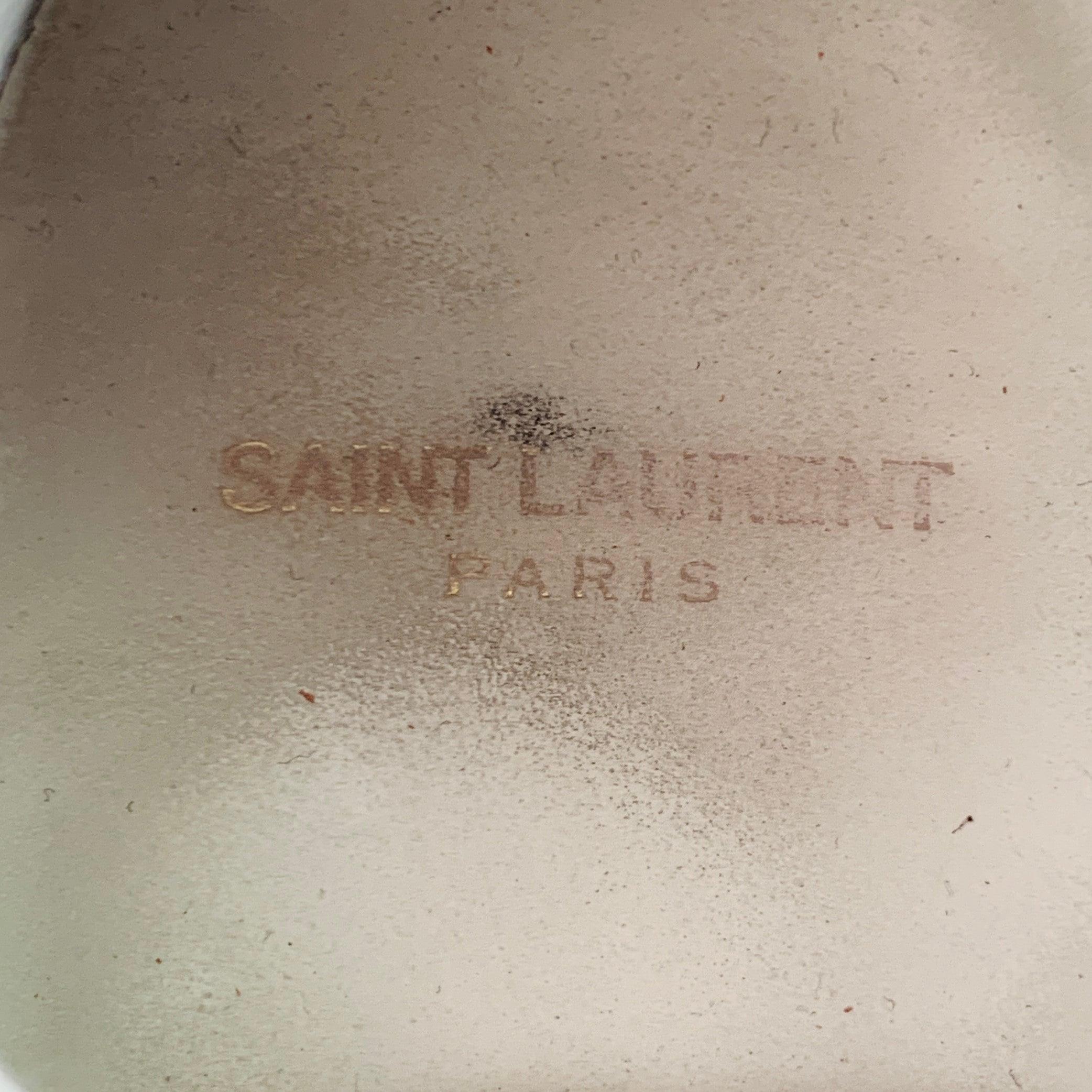 SAINT LAURENT Size 9 White Leather Lace-Up Low Top Sneakers en vente 2