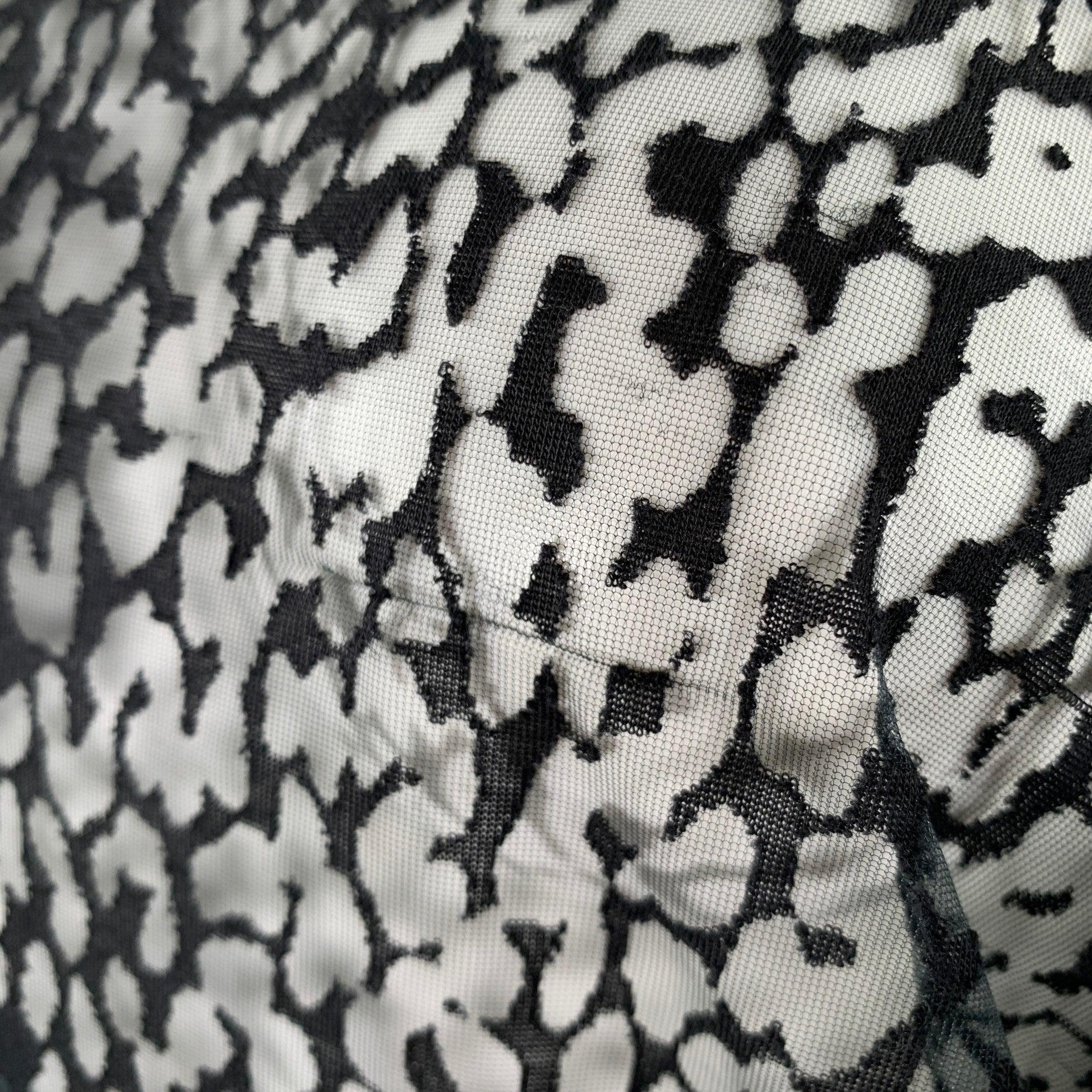 SAINT LAURENT Size S Noir Lyocell Blend See Through Animal Print Casual Top en vente 1
