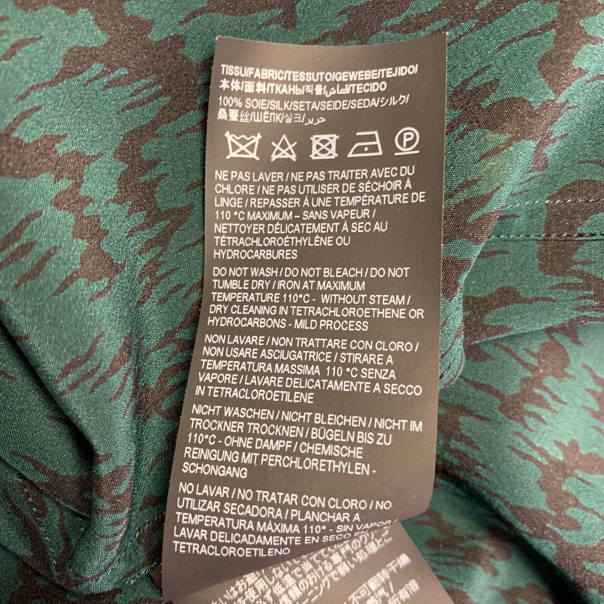 SAINT LAURENT Taglia S Verde Nero Astratto Zig Zag Seta Colletto Spalmato Camicia a Manica Corta in vendita 3