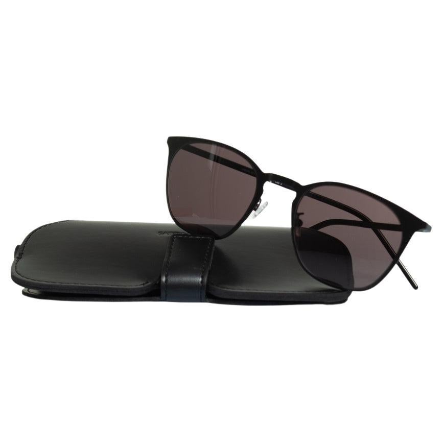 Who makes Saint Laurent glasses?
