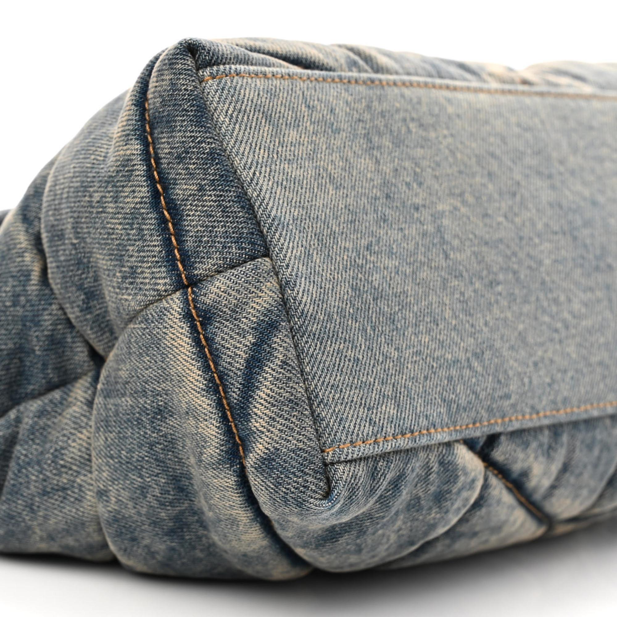 Saint Laurent Small Denim Loulou Puffer Shoulder Bag In Excellent Condition For Sale In Montreal, Quebec
