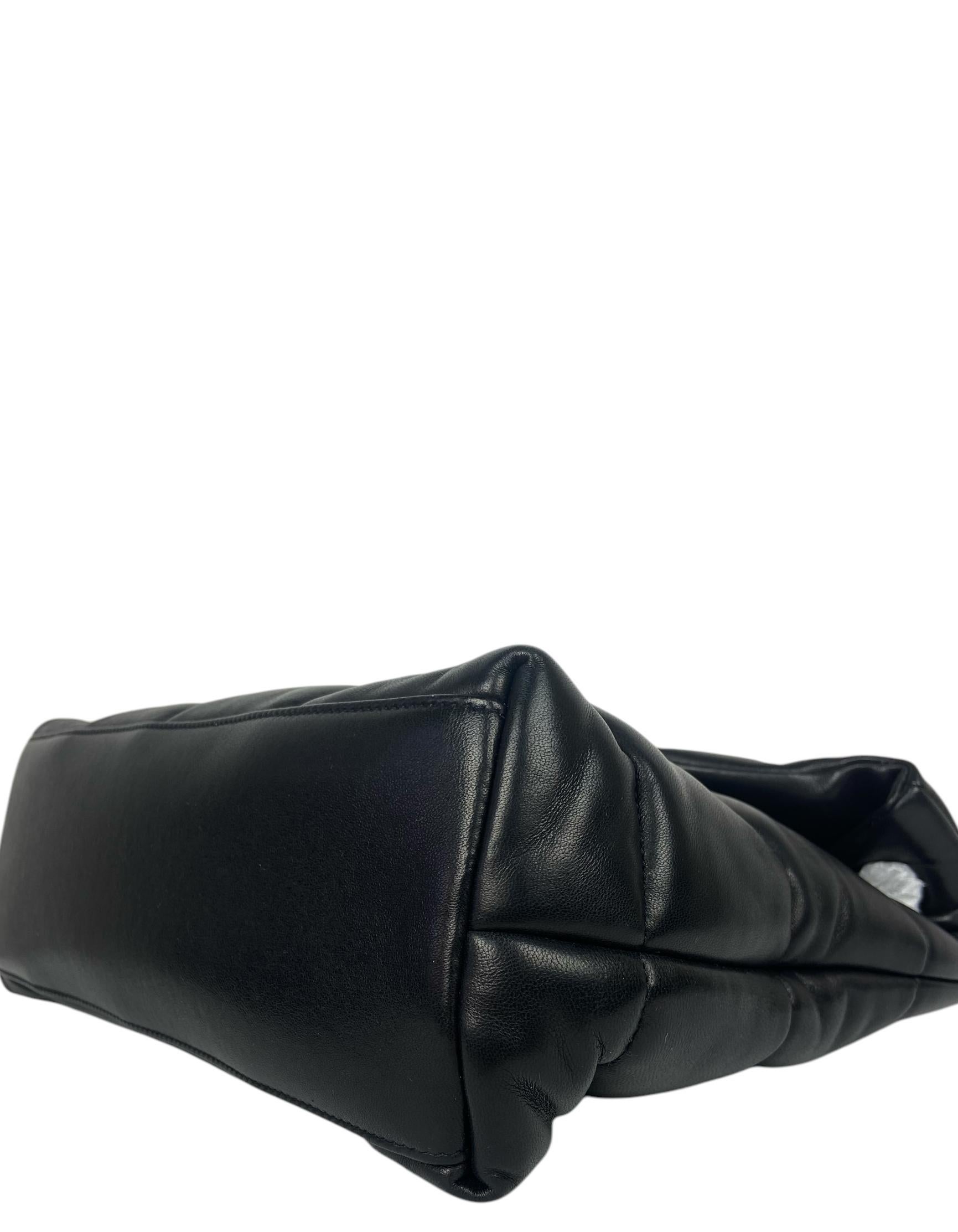 Saint Laurent So Black Leather Medium Loulou Puffer Bag For Sale 1