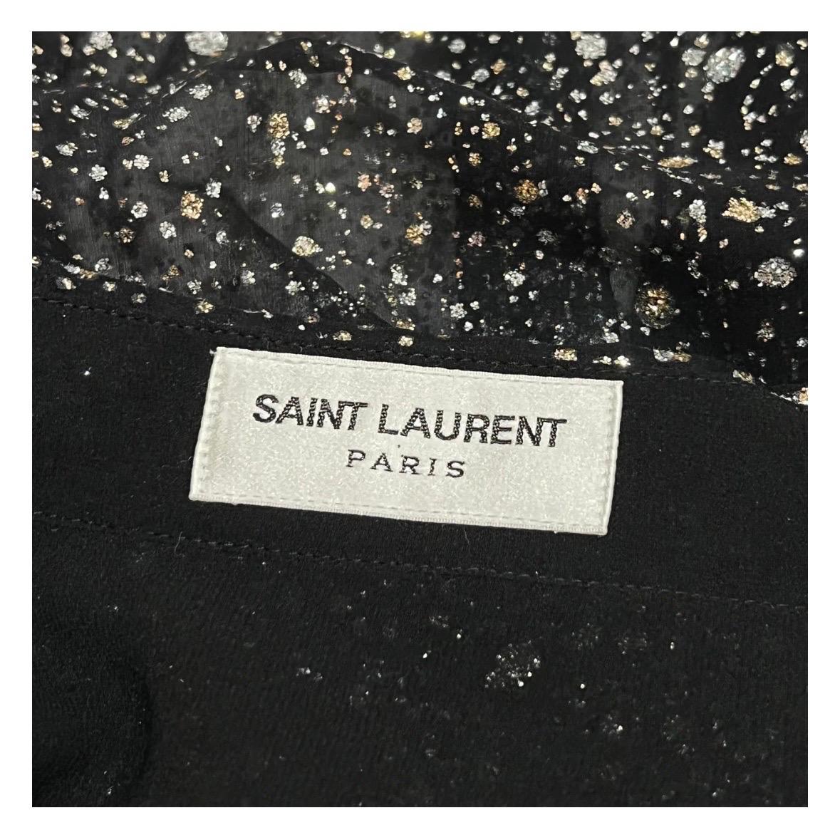 Saint Laurent funkelnde Bluse mit Knopfleiste F/S 2017 für Damen oder Herren im Angebot