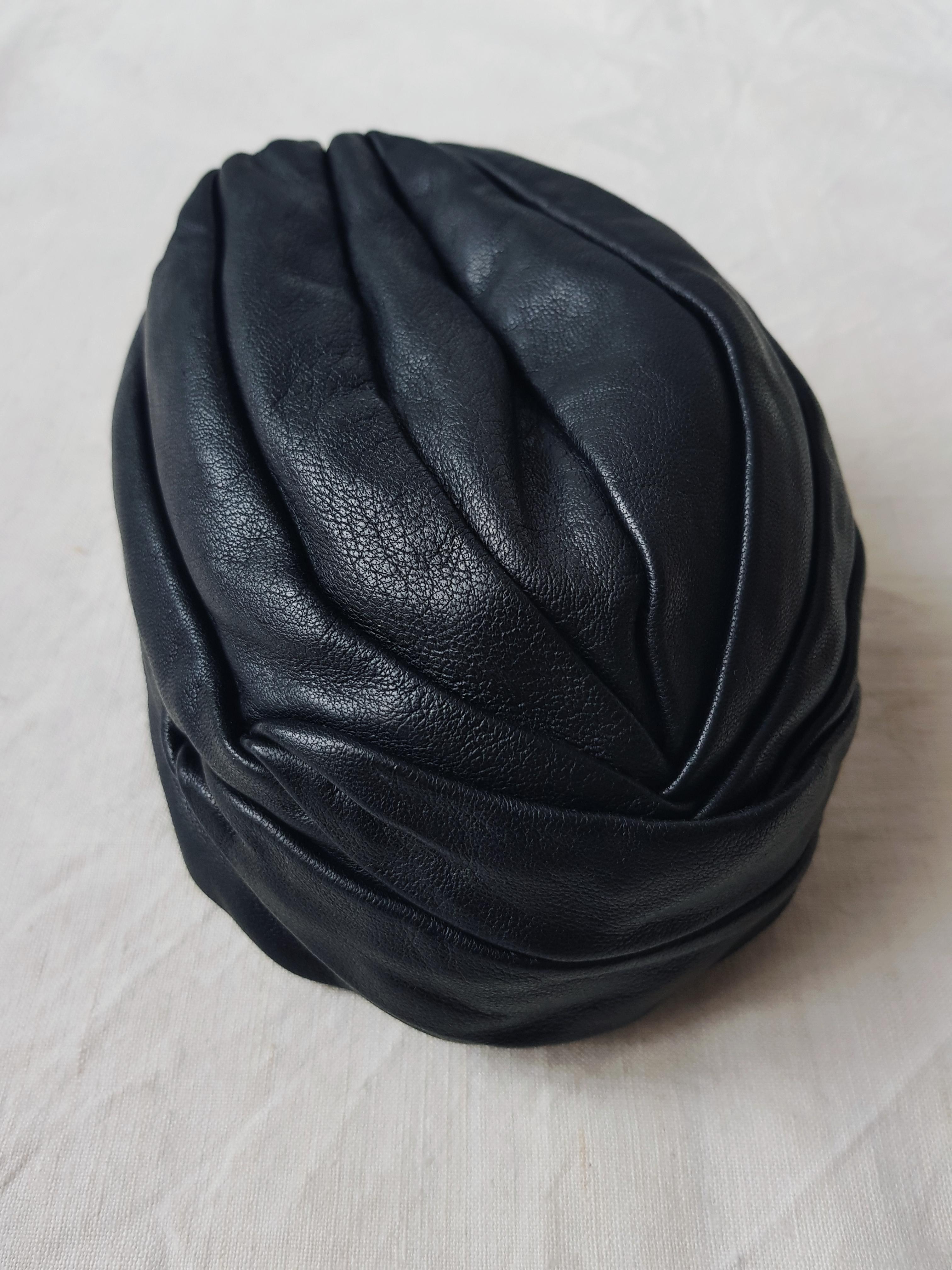 Black SAINT LAURENT SS 2015 leather turban