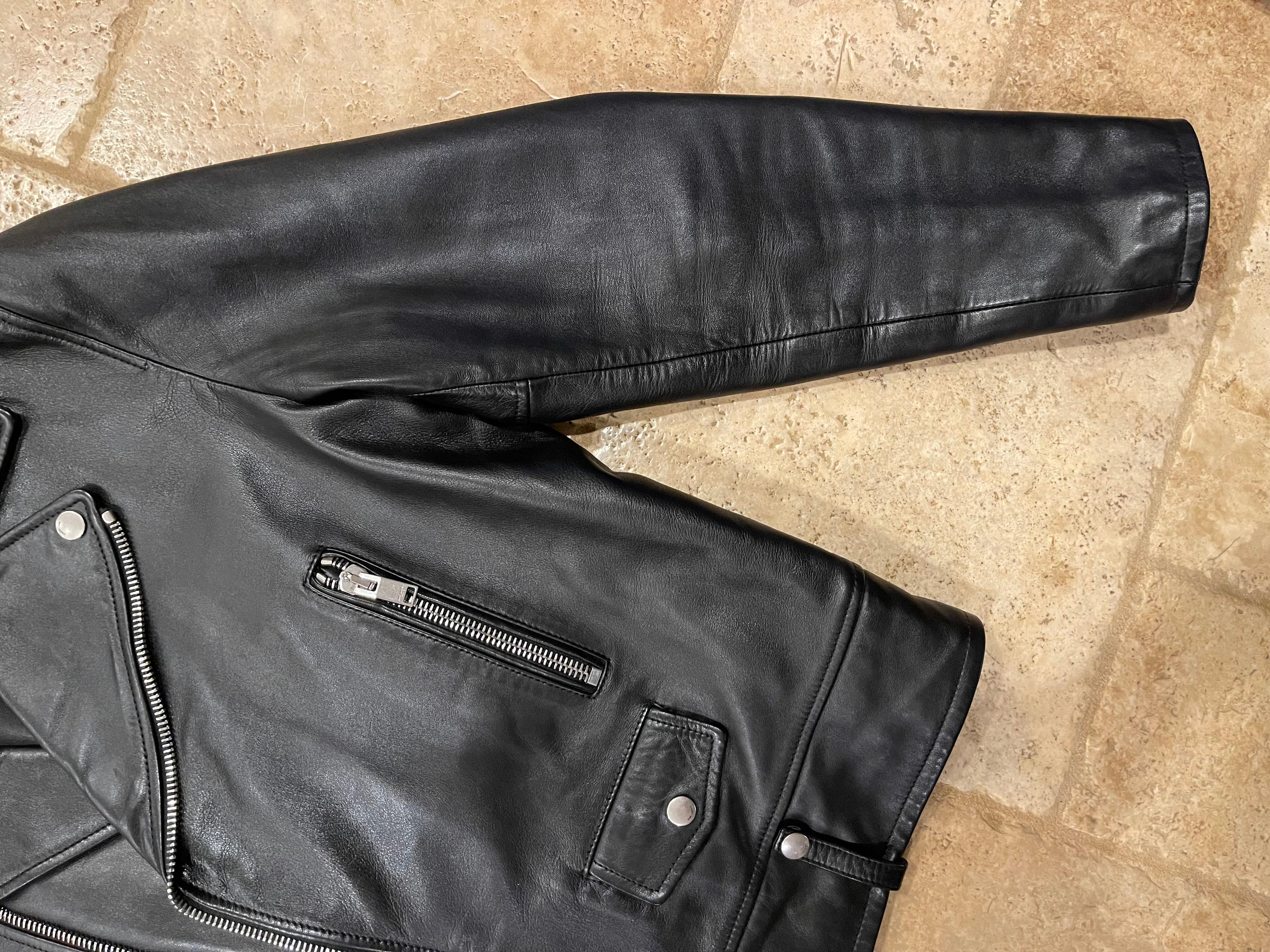 Black Saint Laurent SS16 L01 Lamb Leather Biker Jacket - Hedi Era size 52 For Sale